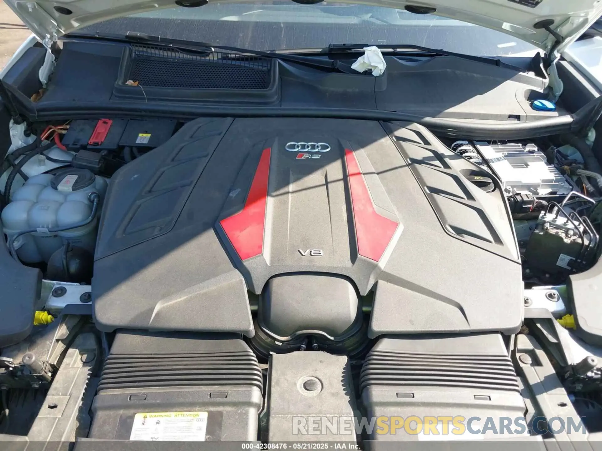 10 fotografías del automóvil dañado WU1ARBF18ND025883 AUDI RS Q8 2022