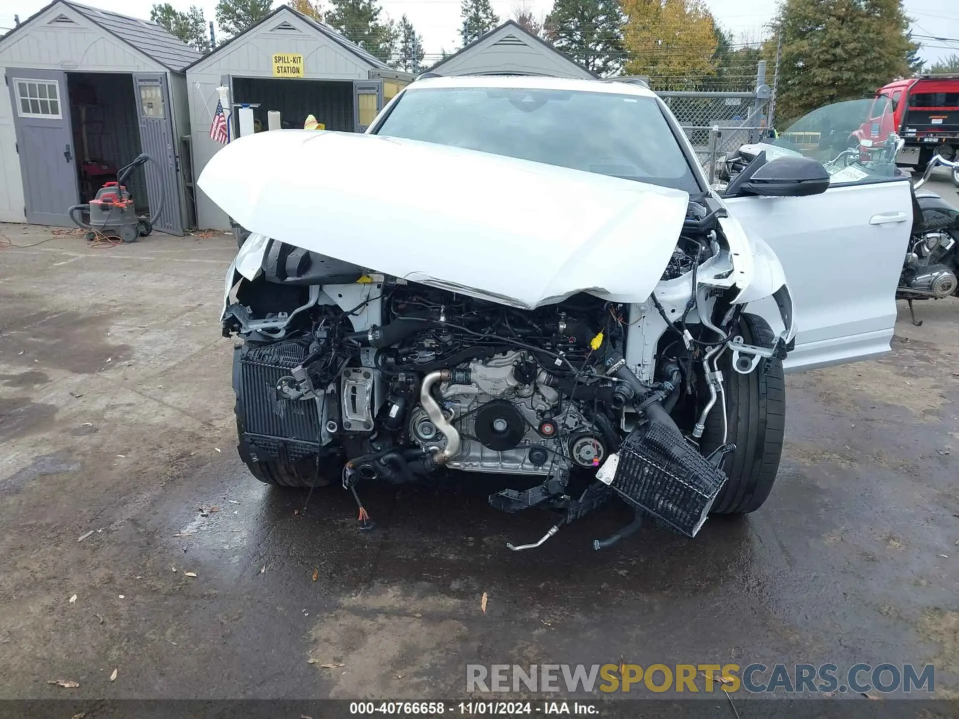 6 fotografías del automóvil dañado WU1ARBF15RD016001 AUDI RS Q8 2024
