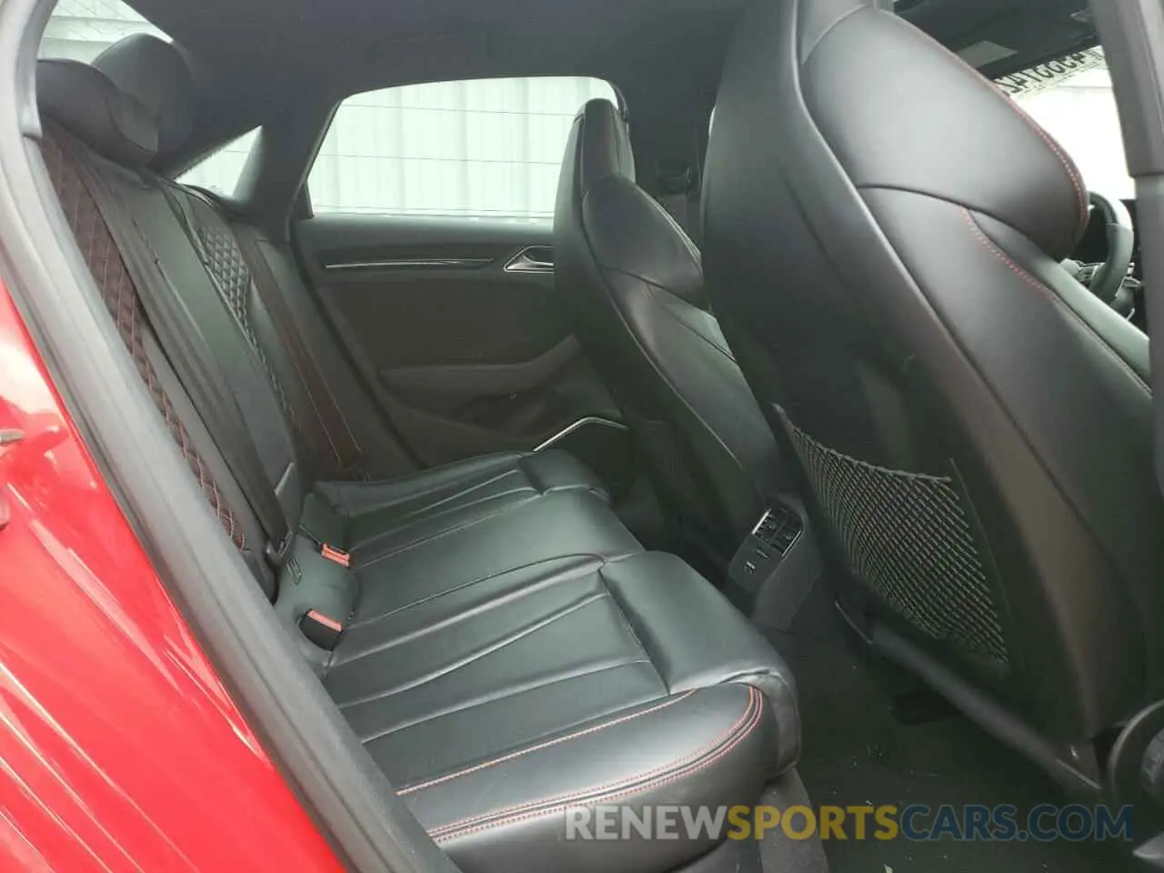 10 fotografías del automóvil dañado WUABWGFF2KA906727 AUDI RS3 2019