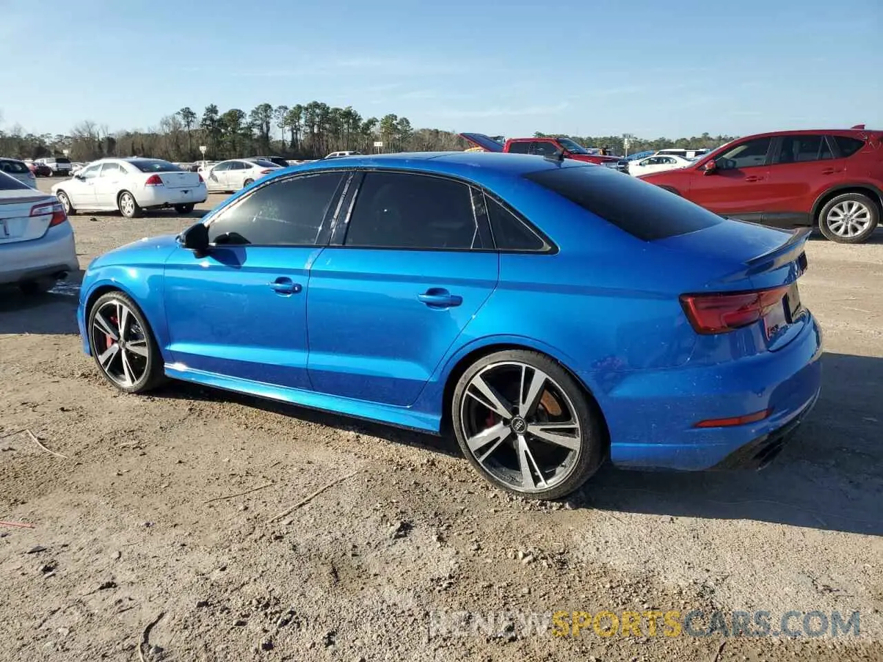 2 fotografías del automóvil dañado WUABWGFF6KA905869 AUDI RS3 2019