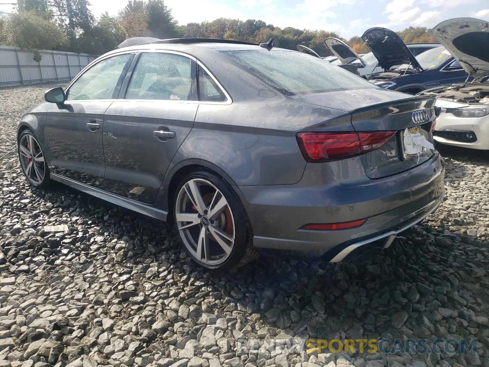 3 fotografías del automóvil dañado WUABWGFFXKA900285 AUDI RS3 2019