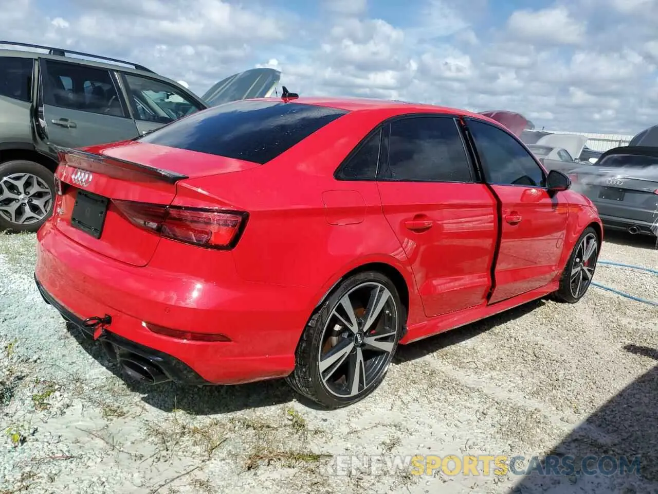 3 fotografías del automóvil dañado WUABWGFF7LA905865 AUDI RS3 2020