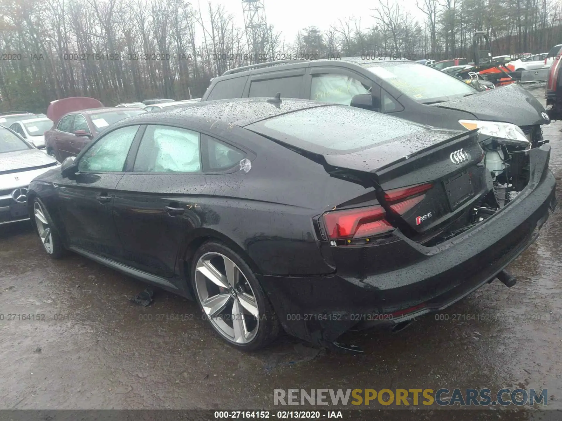 3 fotografías del automóvil dañado WUABWCF50KA900635 AUDI RS5 2019