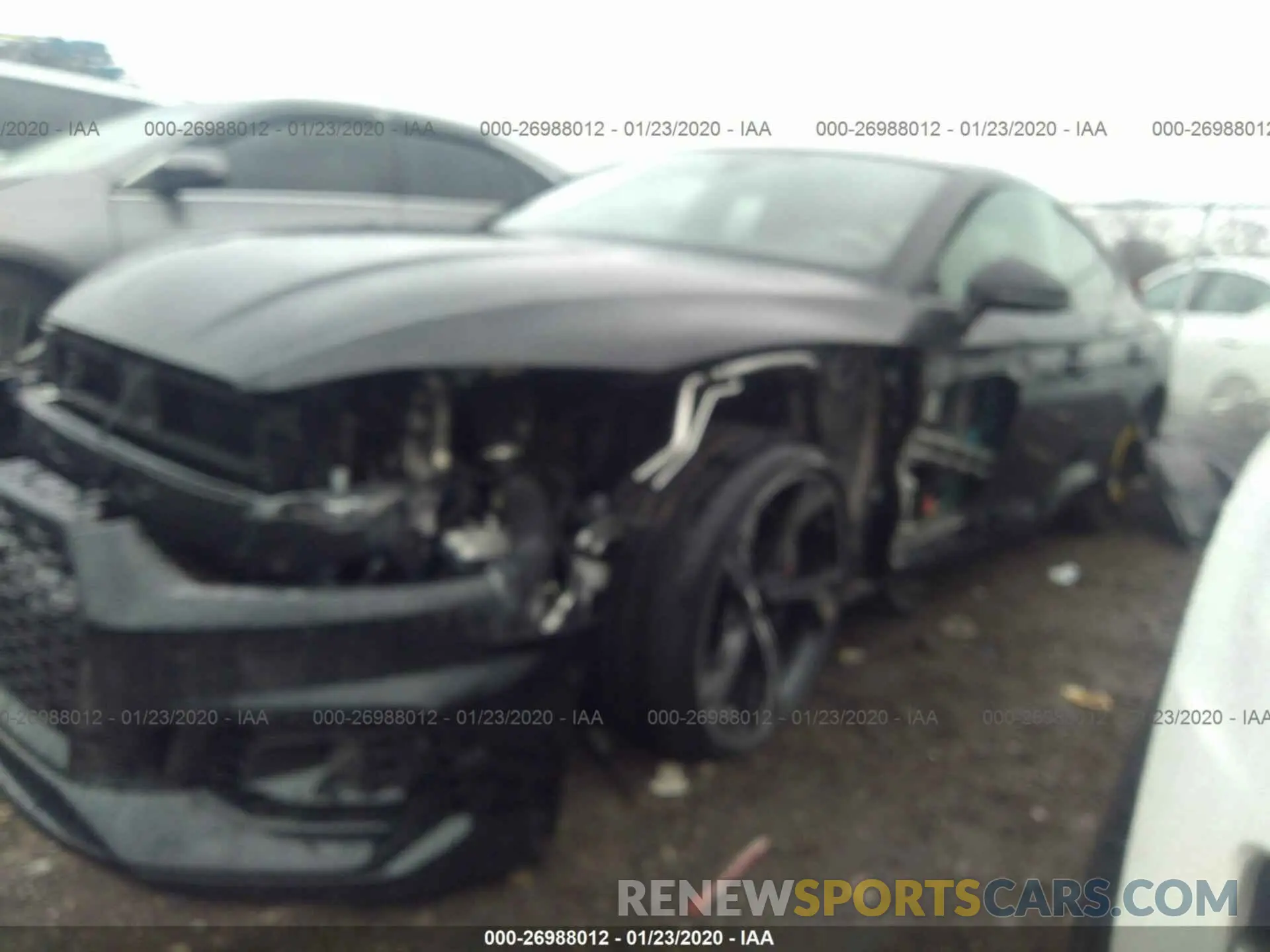 2 fotografías del automóvil dañado WUABWCF52KA905061 AUDI RS5 2019