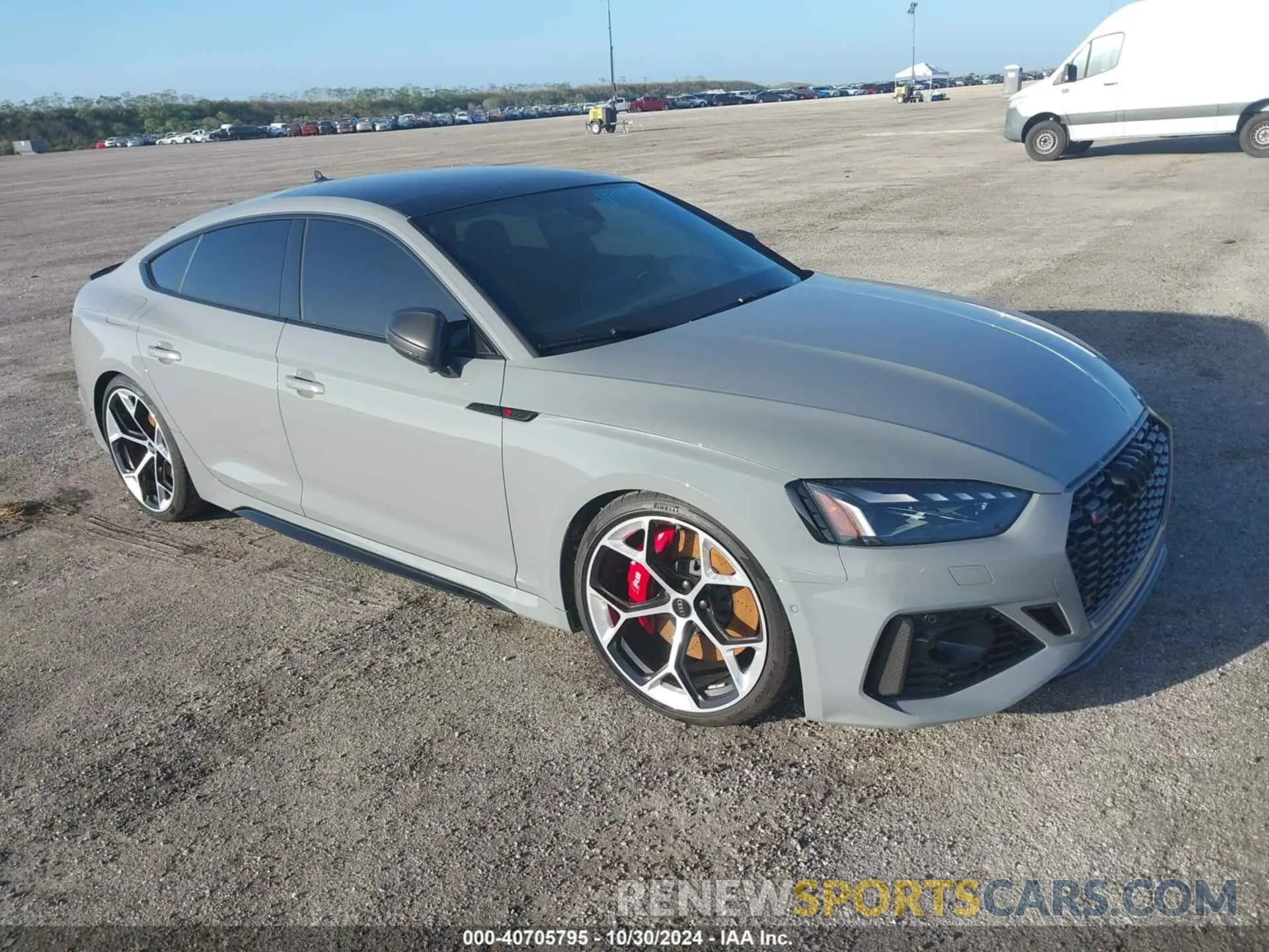 1 fotografías del automóvil dañado WUAAWCF5XRA902589 AUDI RS5 2024