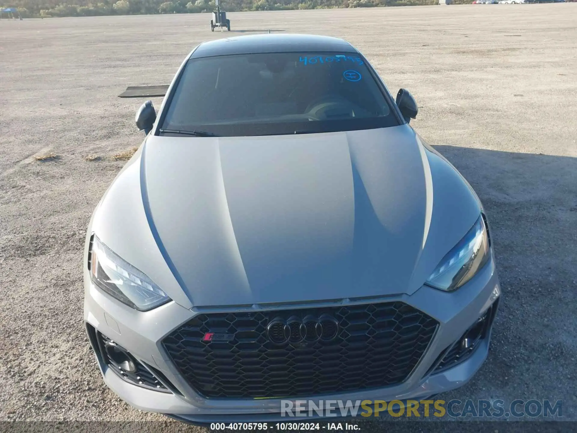 12 fotografías del automóvil dañado WUAAWCF5XRA902589 AUDI RS5 2024