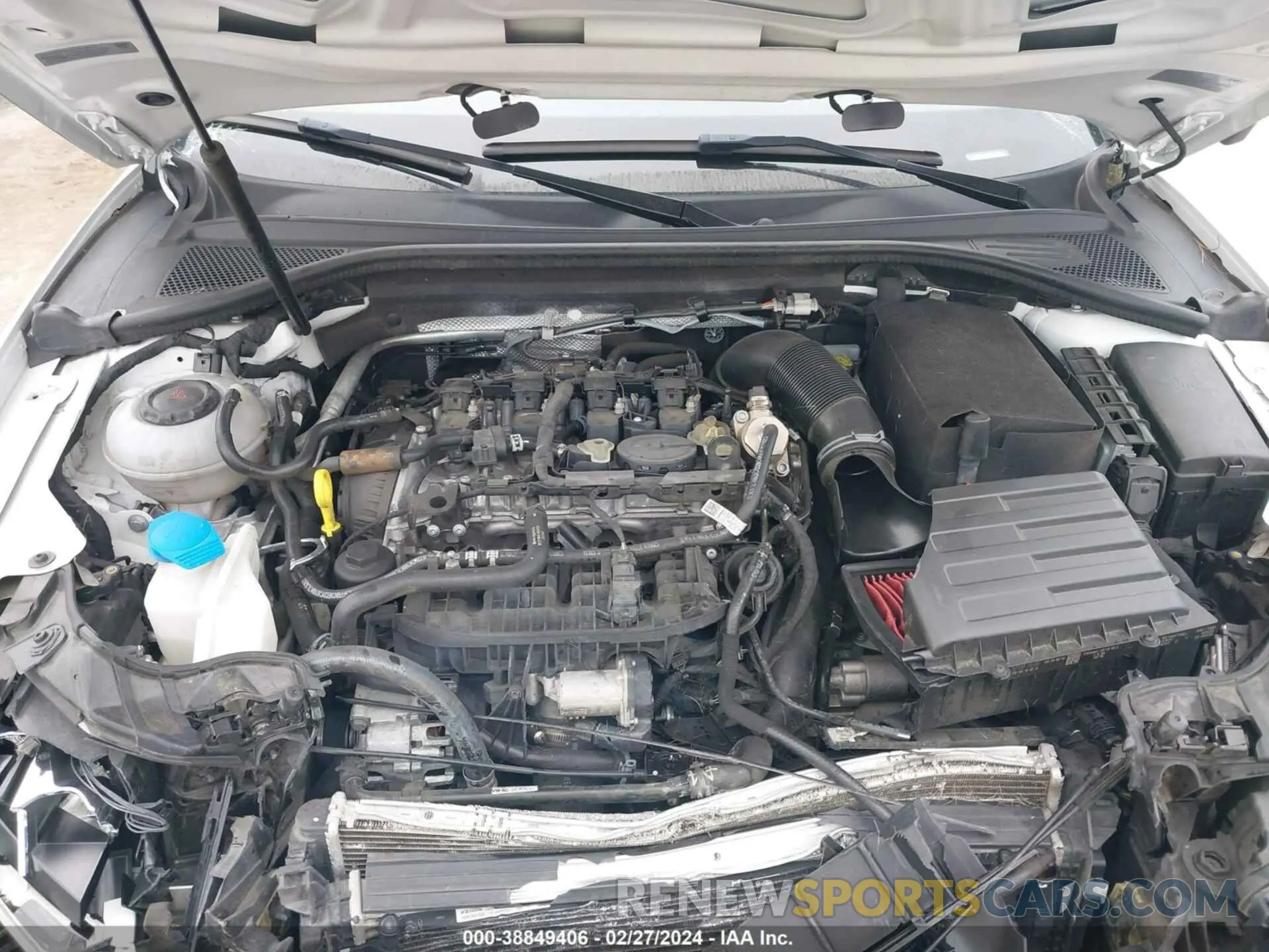 10 fotografías del automóvil dañado WAUB1GFF4J1012560 AUDI S3 2018