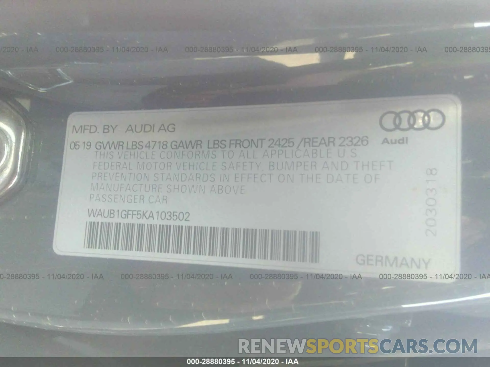 9 fotografías del automóvil dañado WAUB1GFF5KA103502 AUDI S3 2019
