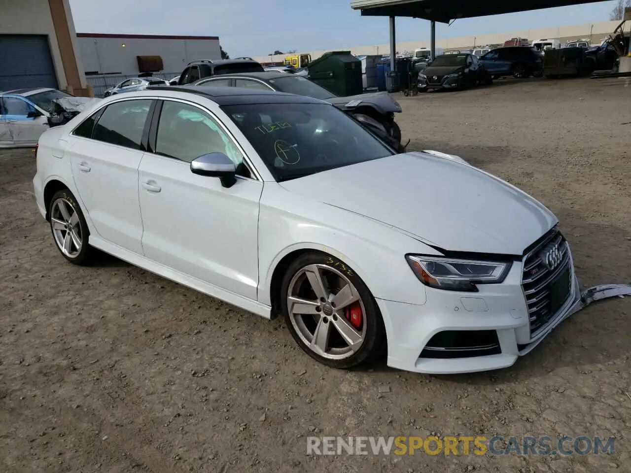 1 fotografías del automóvil dañado WAUB1GFFXKA086325 AUDI S3 2019
