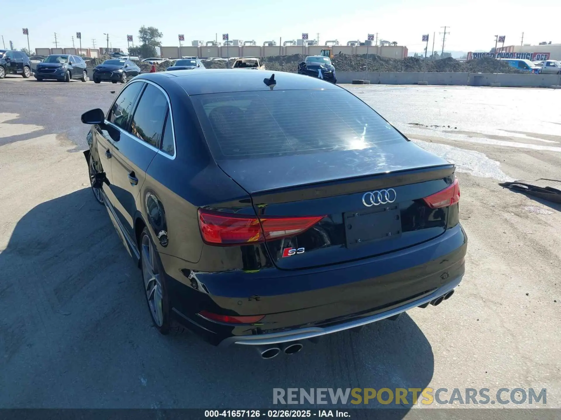3 fotografías del automóvil dañado WAUE1GFF4LA006872 AUDI S3 2020