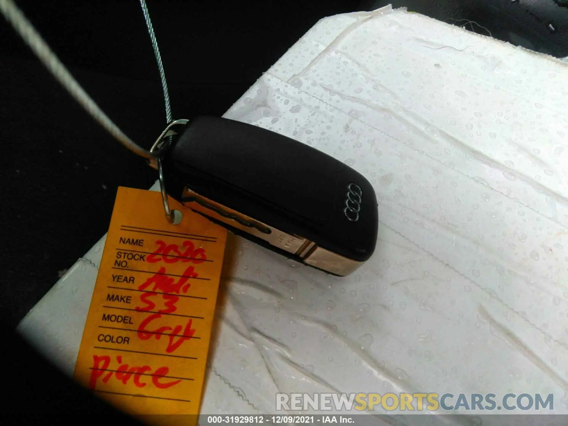 11 fotografías del automóvil dañado WAUE1GFF4LA015037 AUDI S3 2020