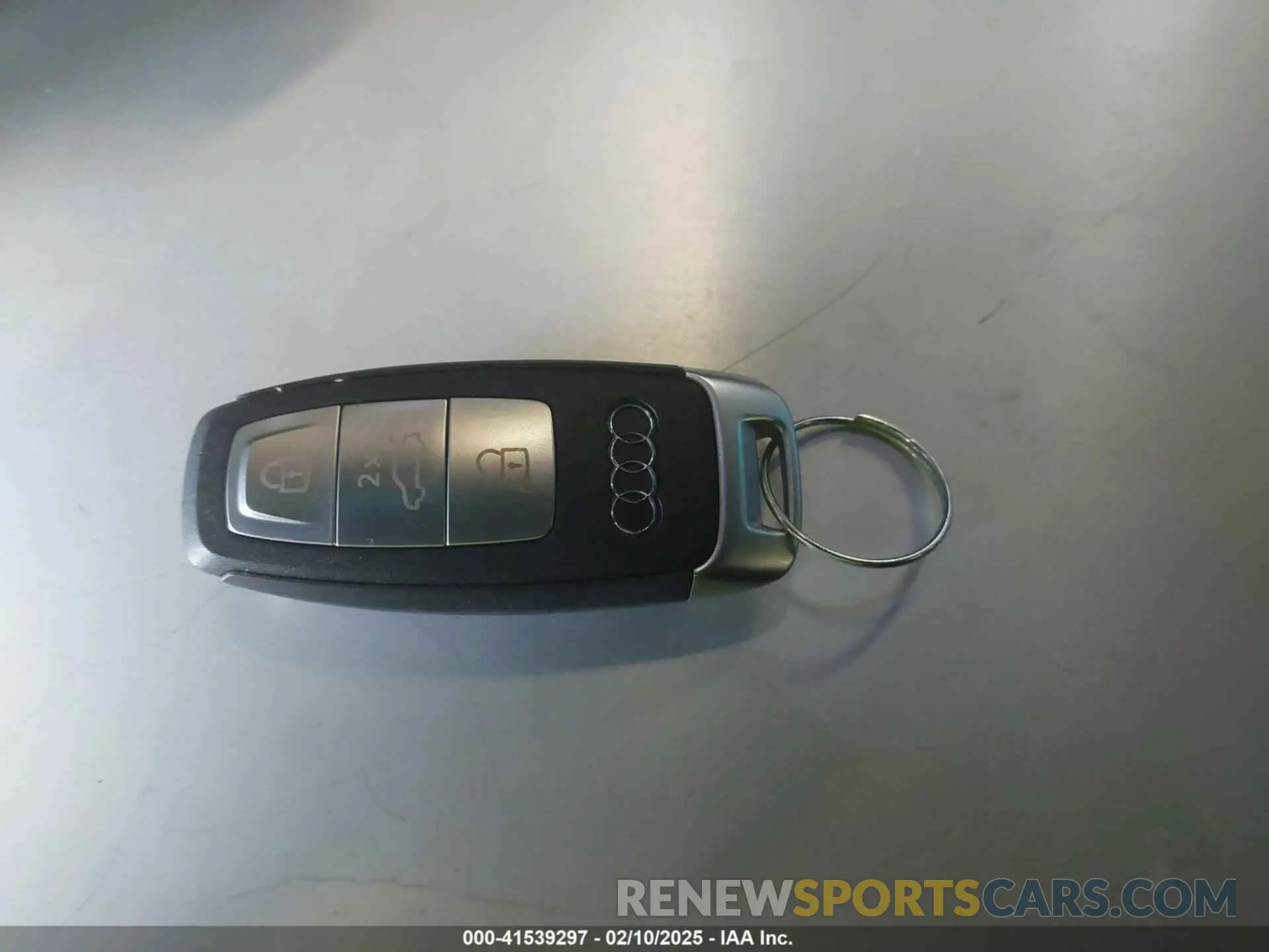 11 fotografías del automóvil dañado WAUH3DGY5NA060691 AUDI S3 2022