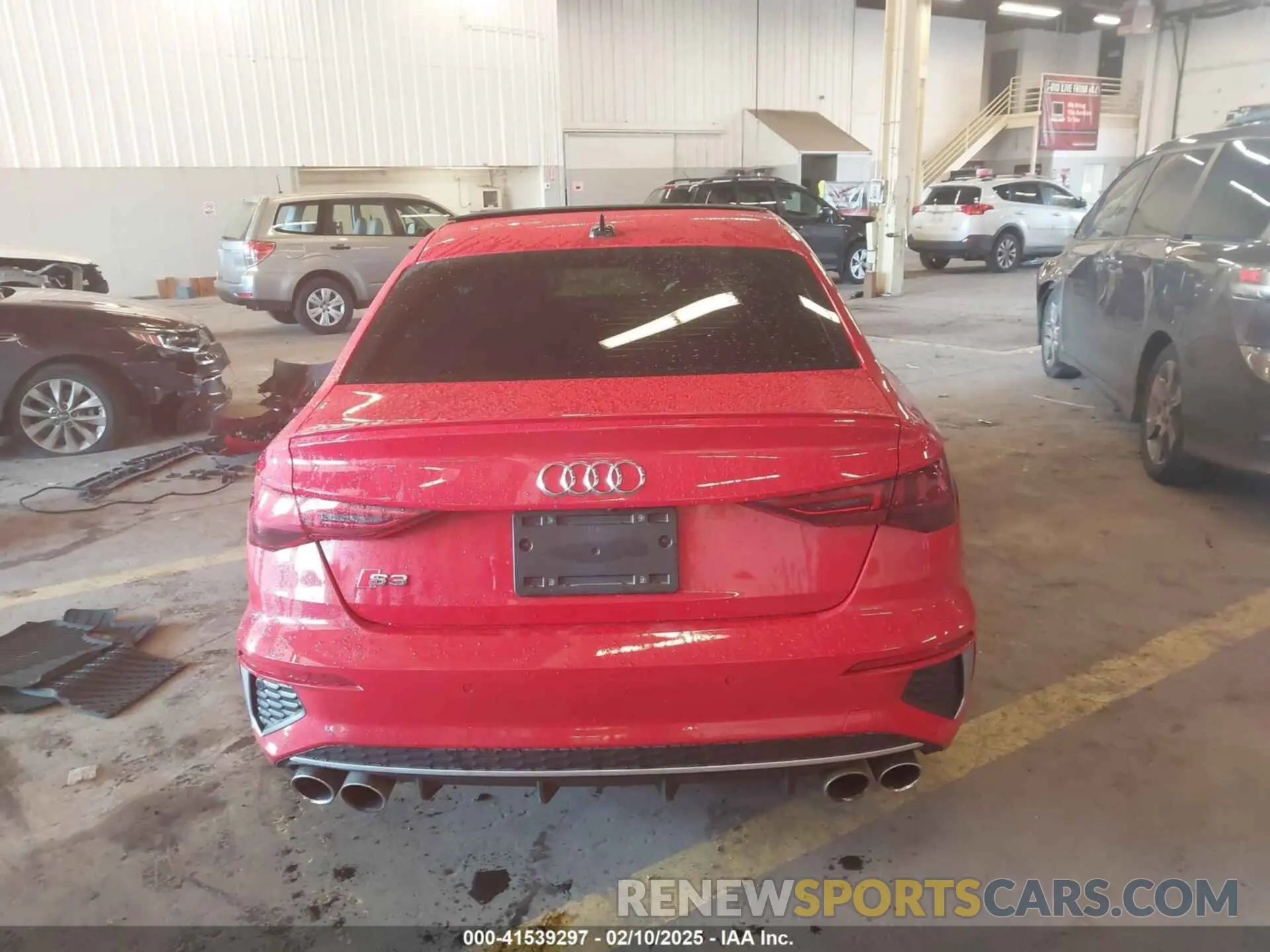 17 fotografías del automóvil dañado WAUH3DGY5NA060691 AUDI S3 2022