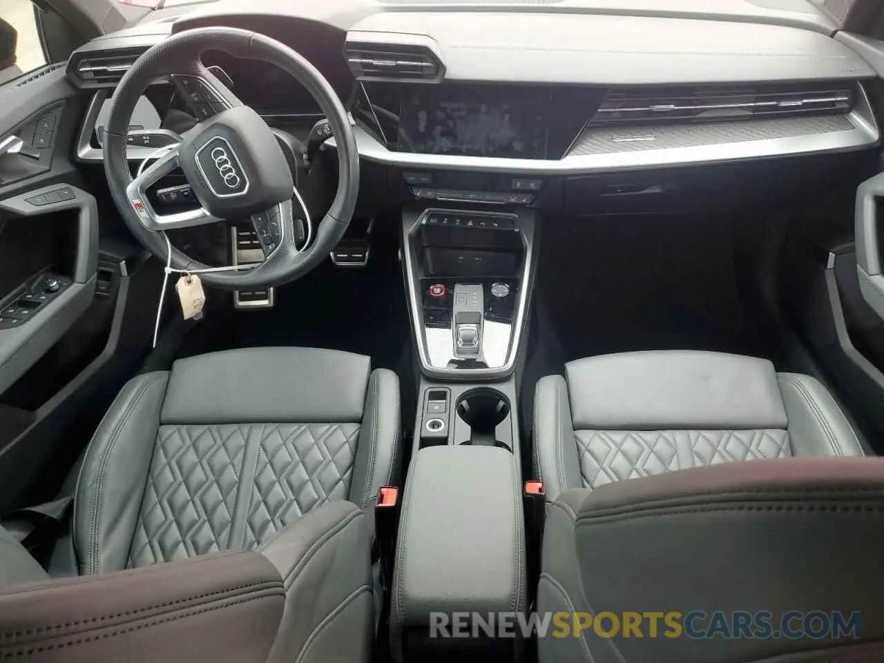 8 fotografías del automóvil dañado WAUJ3DGY6NA001442 AUDI S3 2022