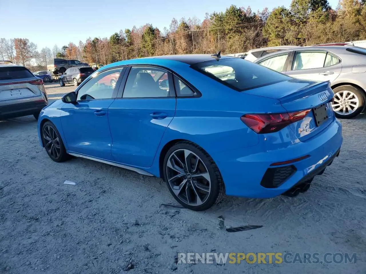 2 fotografías del automóvil dañado WAUJ3DGY8NA002558 AUDI S3 2022