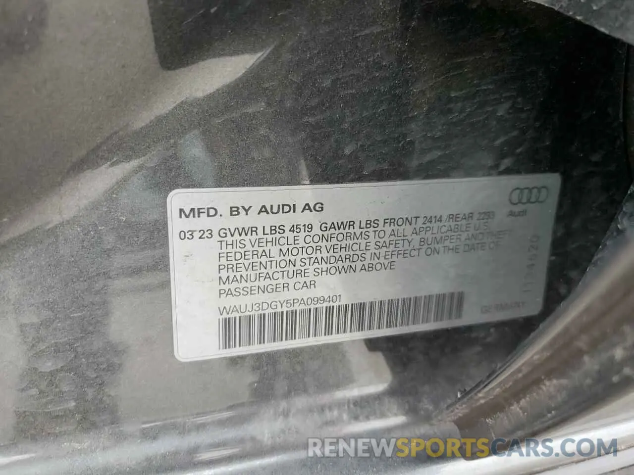 12 fotografías del automóvil dañado WAUJ3DGY5PA099401 AUDI S3 2023