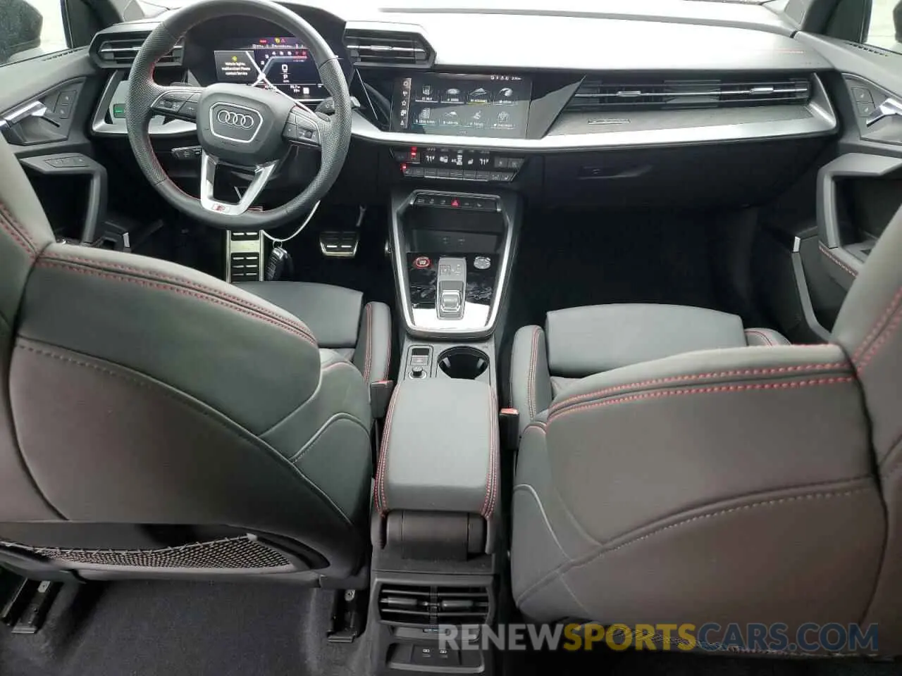 8 fotografías del automóvil dañado WAUJ3DGY5PA099401 AUDI S3 2023