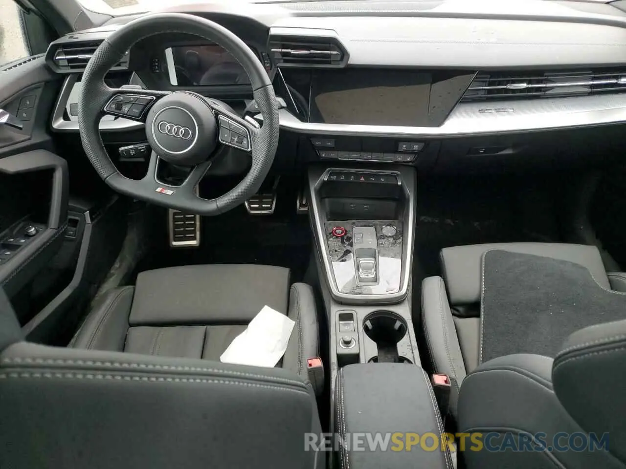 8 fotografías del automóvil dañado WAUH3CGY6RA115701 AUDI S3 2024