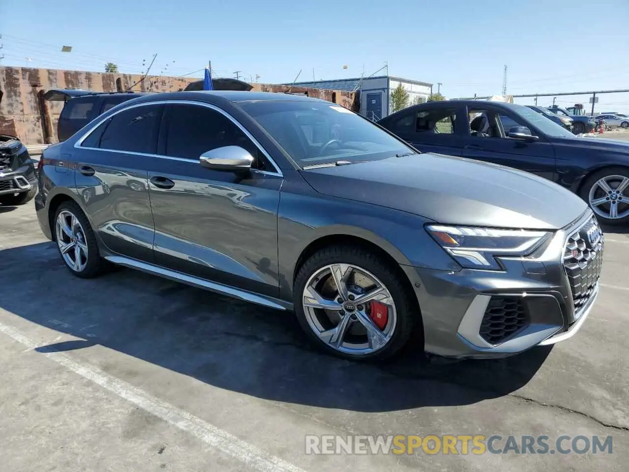 4 fotografías del automóvil dañado WAUH3DGY5RA066741 AUDI S3 2024
