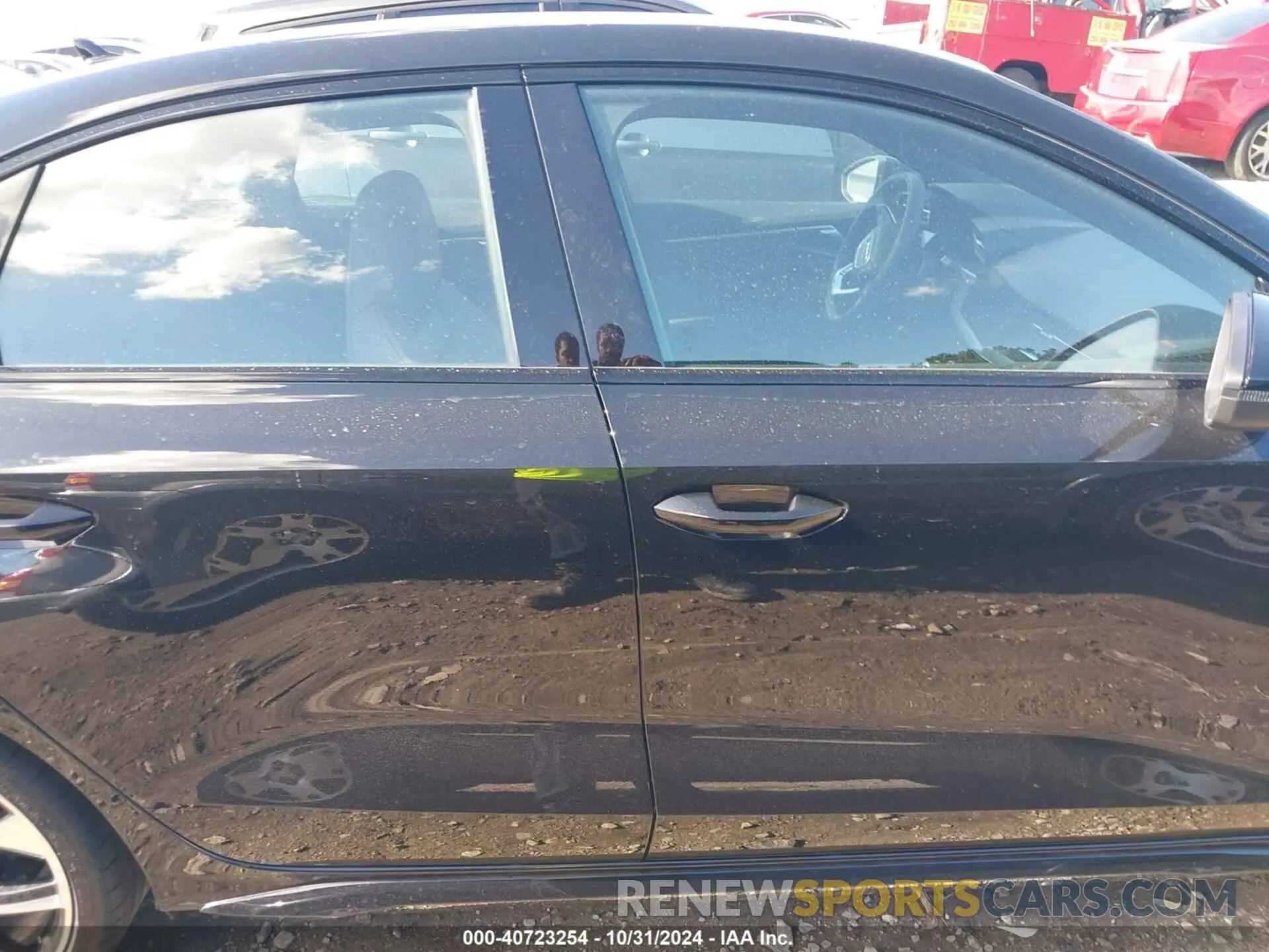 14 fotografías del automóvil dañado WAUJ3DGY2RA079934 AUDI S3 2024