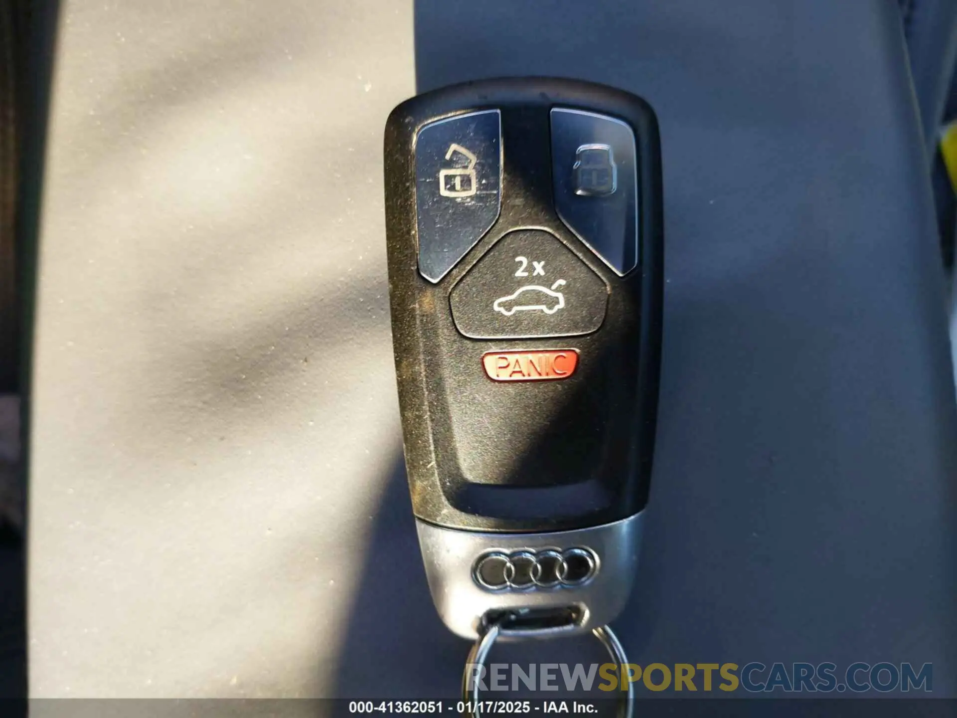 11 fotografías del automóvil dañado WAUB4AF40KA048377 AUDI S4 2019