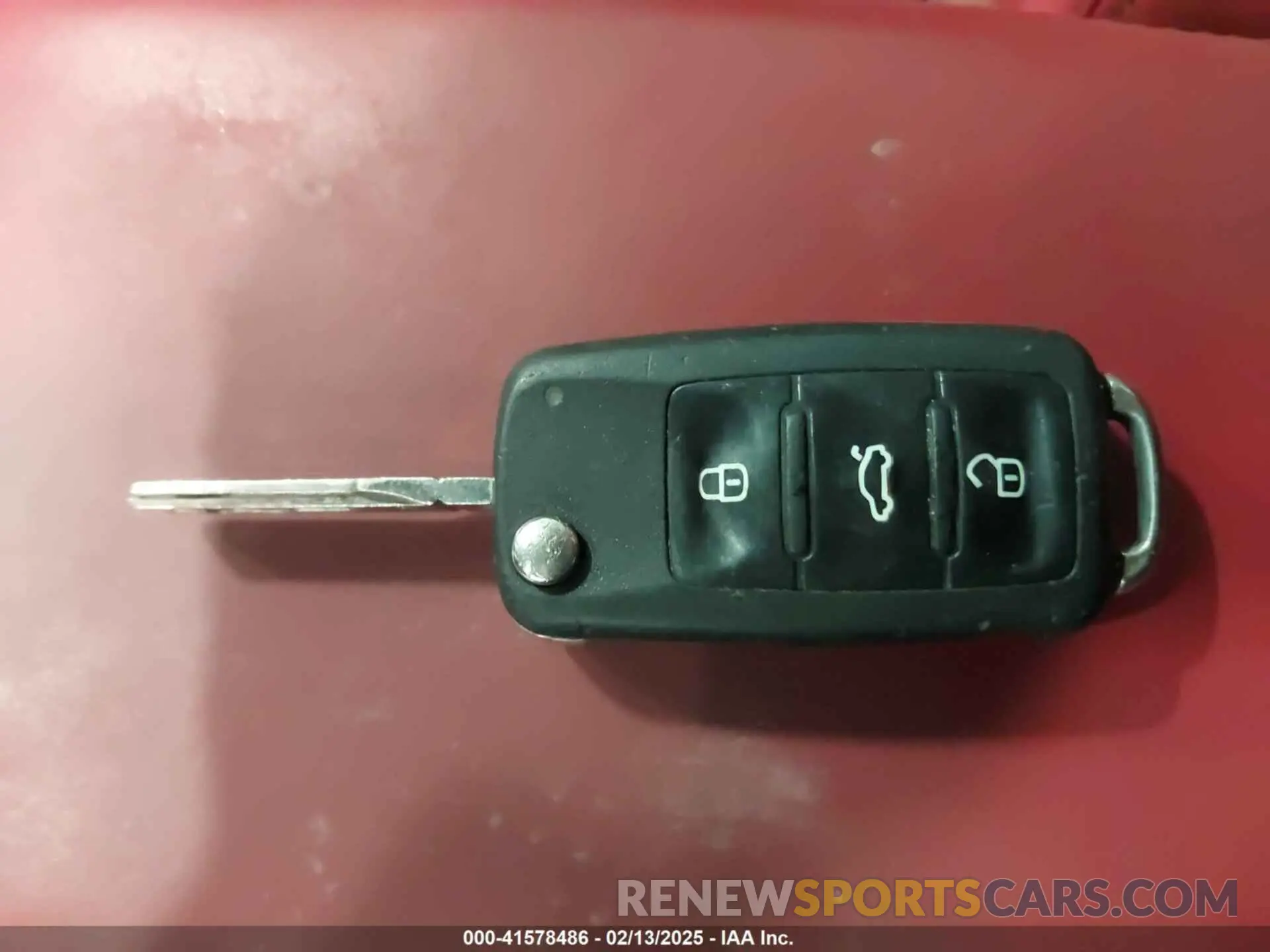 11 fotografías del automóvil dañado WAUB4AF40KA100915 AUDI S4 2019