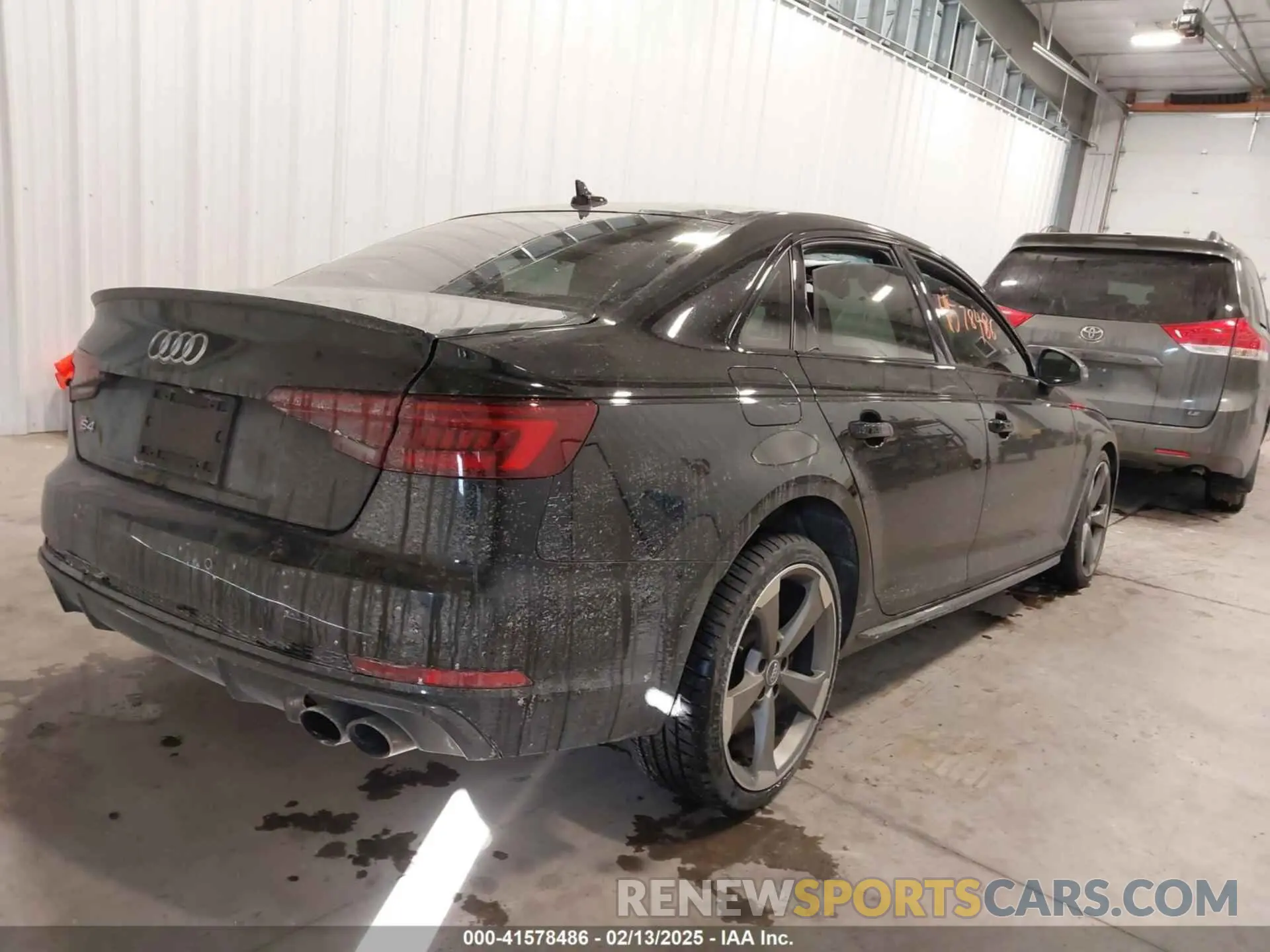 4 fotografías del automóvil dañado WAUB4AF40KA100915 AUDI S4 2019