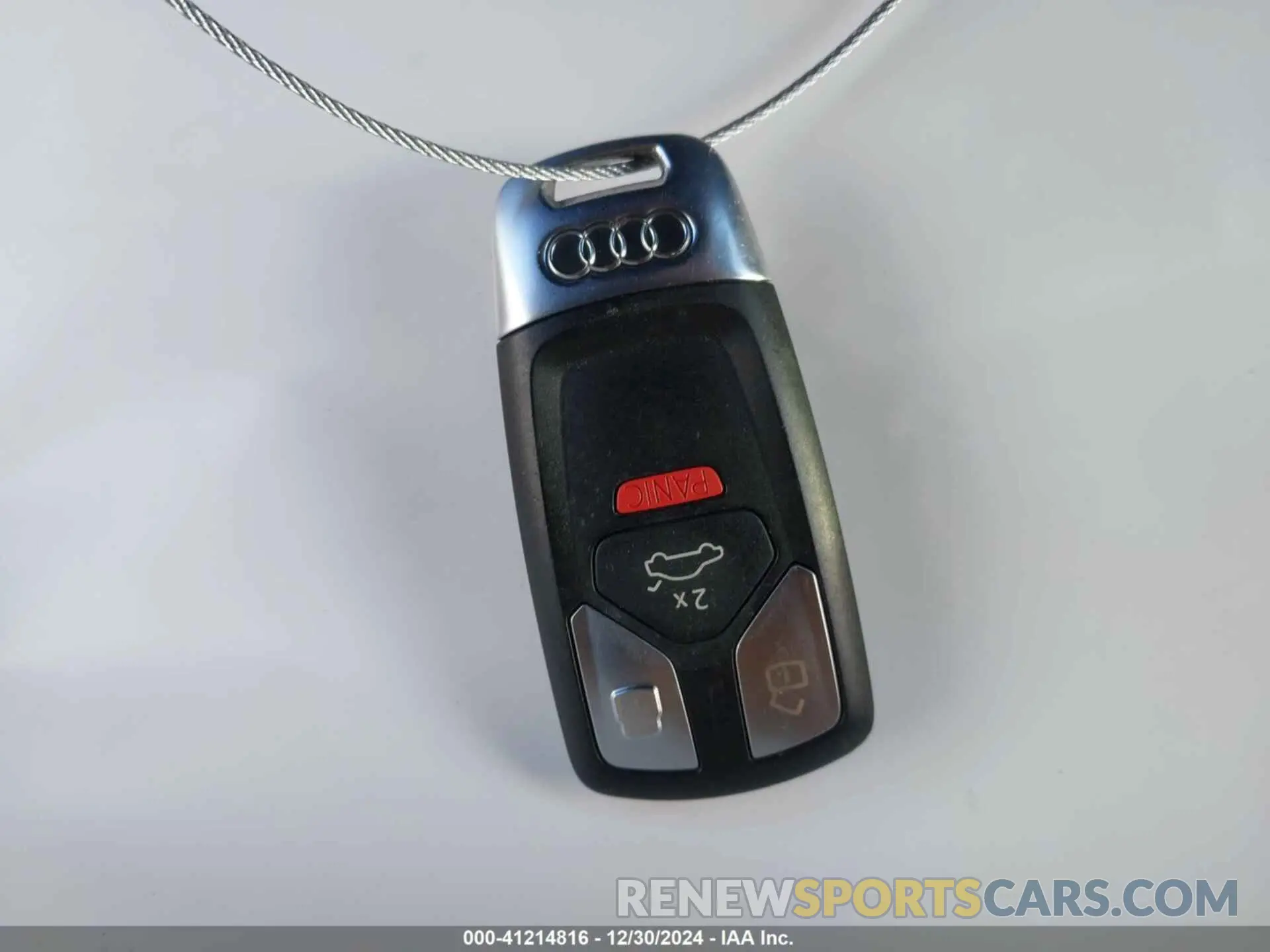 11 fotografías del automóvil dañado WAUB4AF45KA096103 AUDI S4 2019