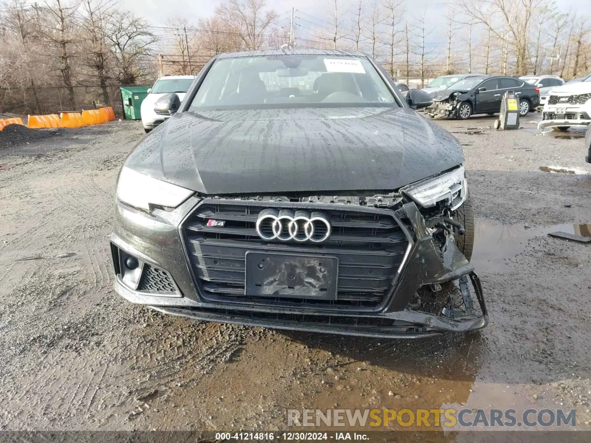 12 fotografías del automóvil dañado WAUB4AF45KA096103 AUDI S4 2019