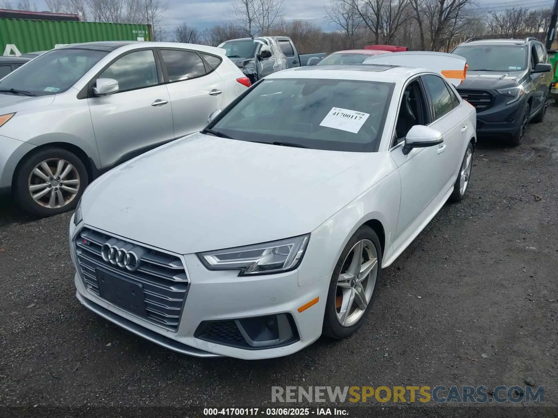 2 fotografías del automóvil dañado WAUB4AF46KA028361 AUDI S4 2019