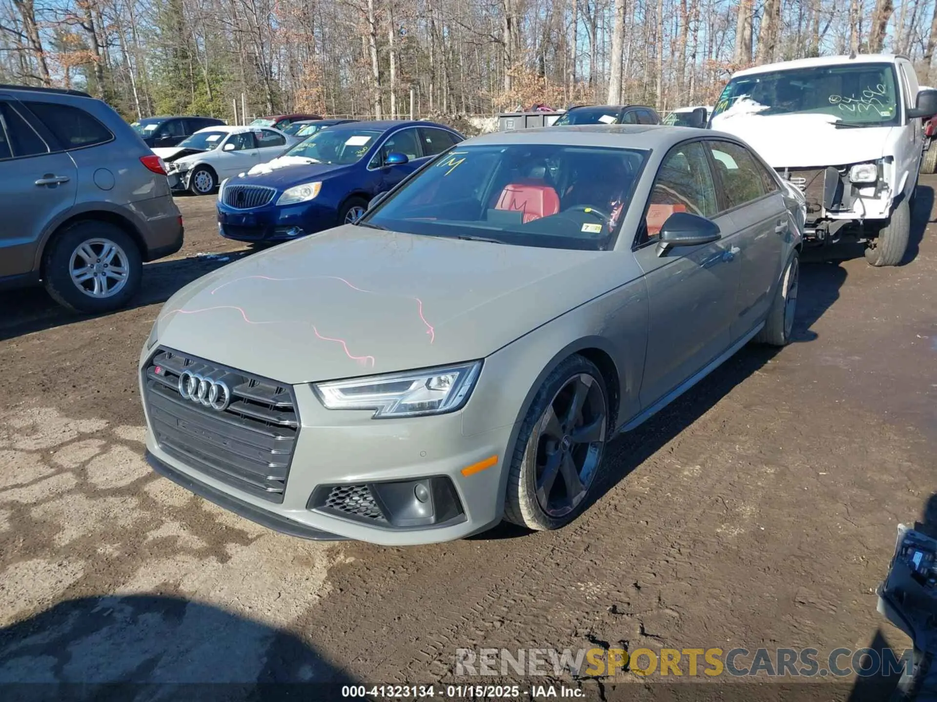 2 fotografías del automóvil dañado WAUB4AF47KA112706 AUDI S4 2019