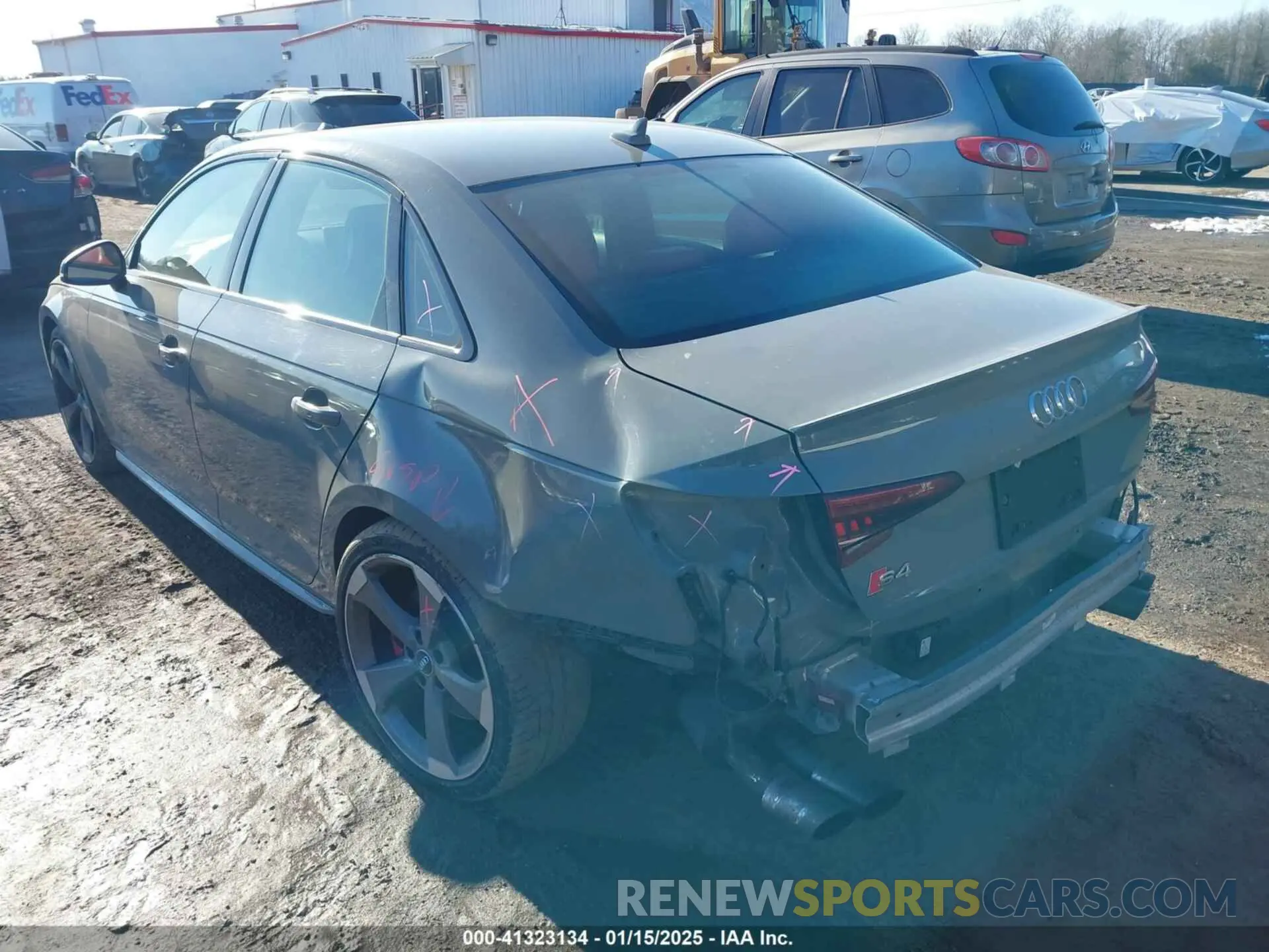 3 fotografías del automóvil dañado WAUB4AF47KA112706 AUDI S4 2019