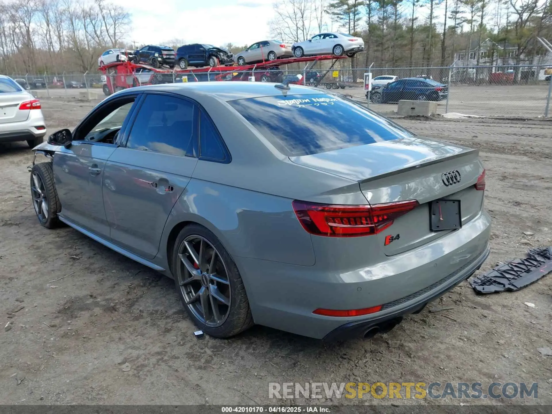 3 fotografías del automóvil dañado WAUB4AF49KA003745 AUDI S4 2019
