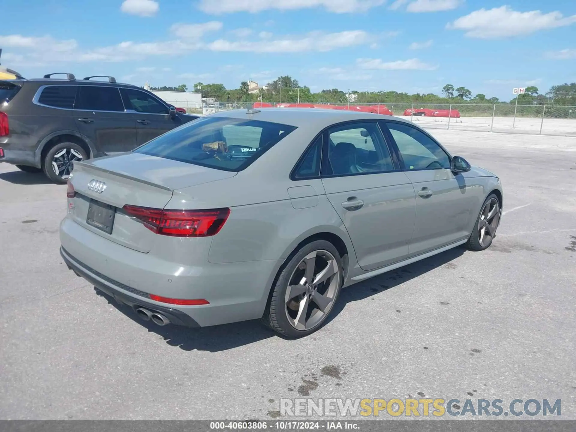 4 fotografías del automóvil dañado WAUB4AF49KA115784 AUDI S4 2019