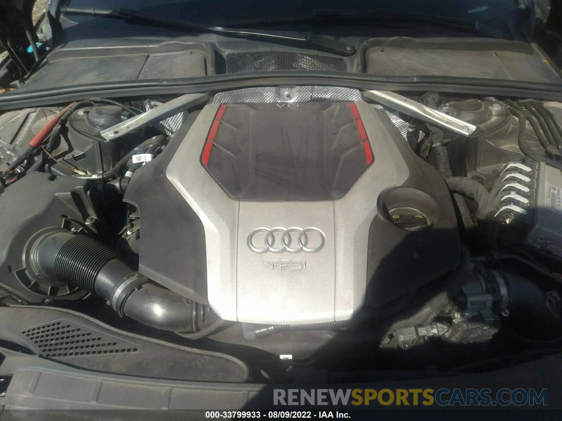 10 fotografías del automóvil dañado WAUB4AF4XKA014995 AUDI S4 2019