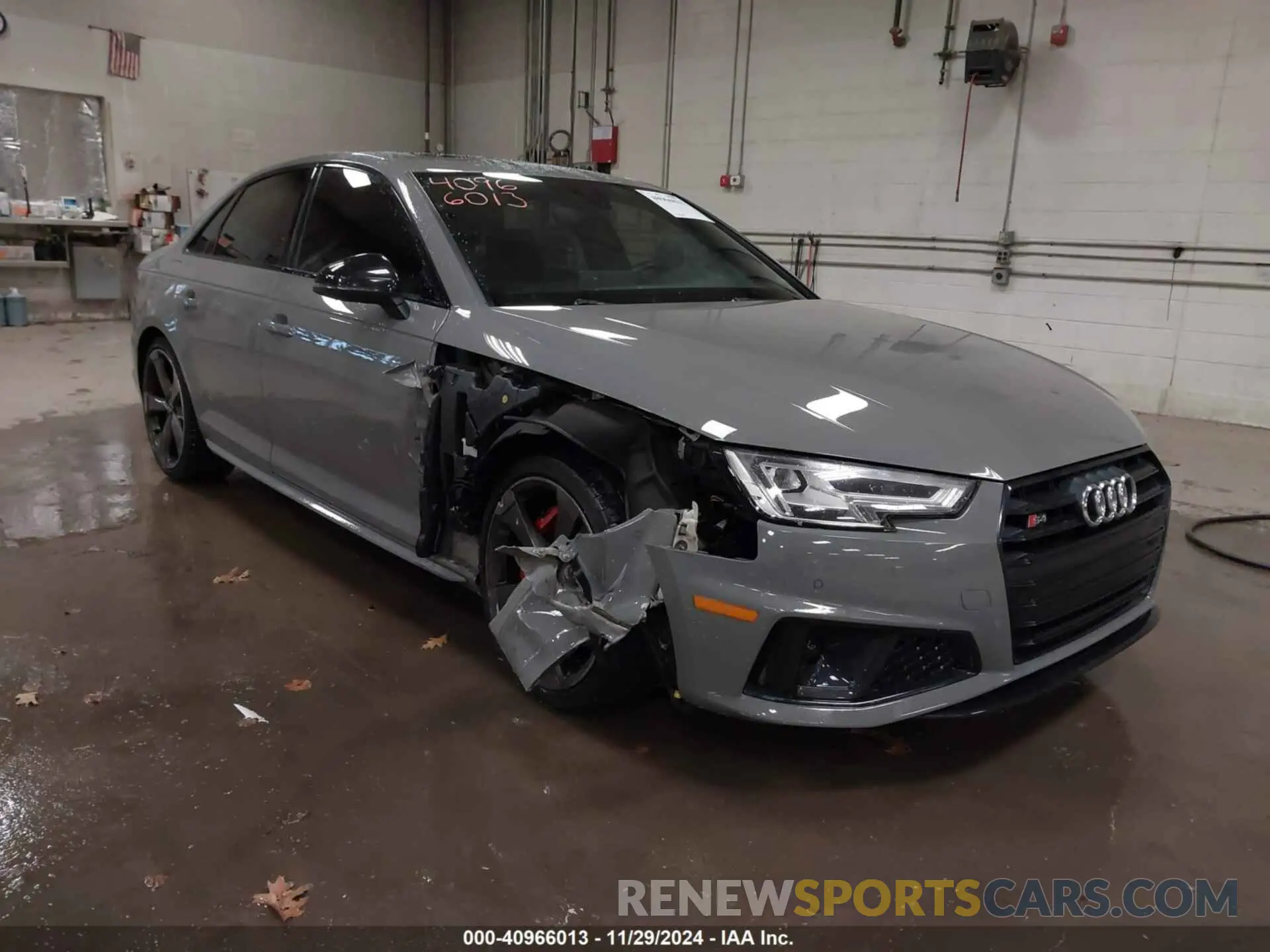 1 fotografías del automóvil dañado WAUB4AF4XKA069169 AUDI S4 2019