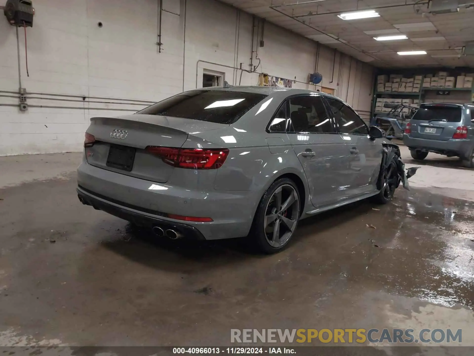 4 fotografías del automóvil dañado WAUB4AF4XKA069169 AUDI S4 2019