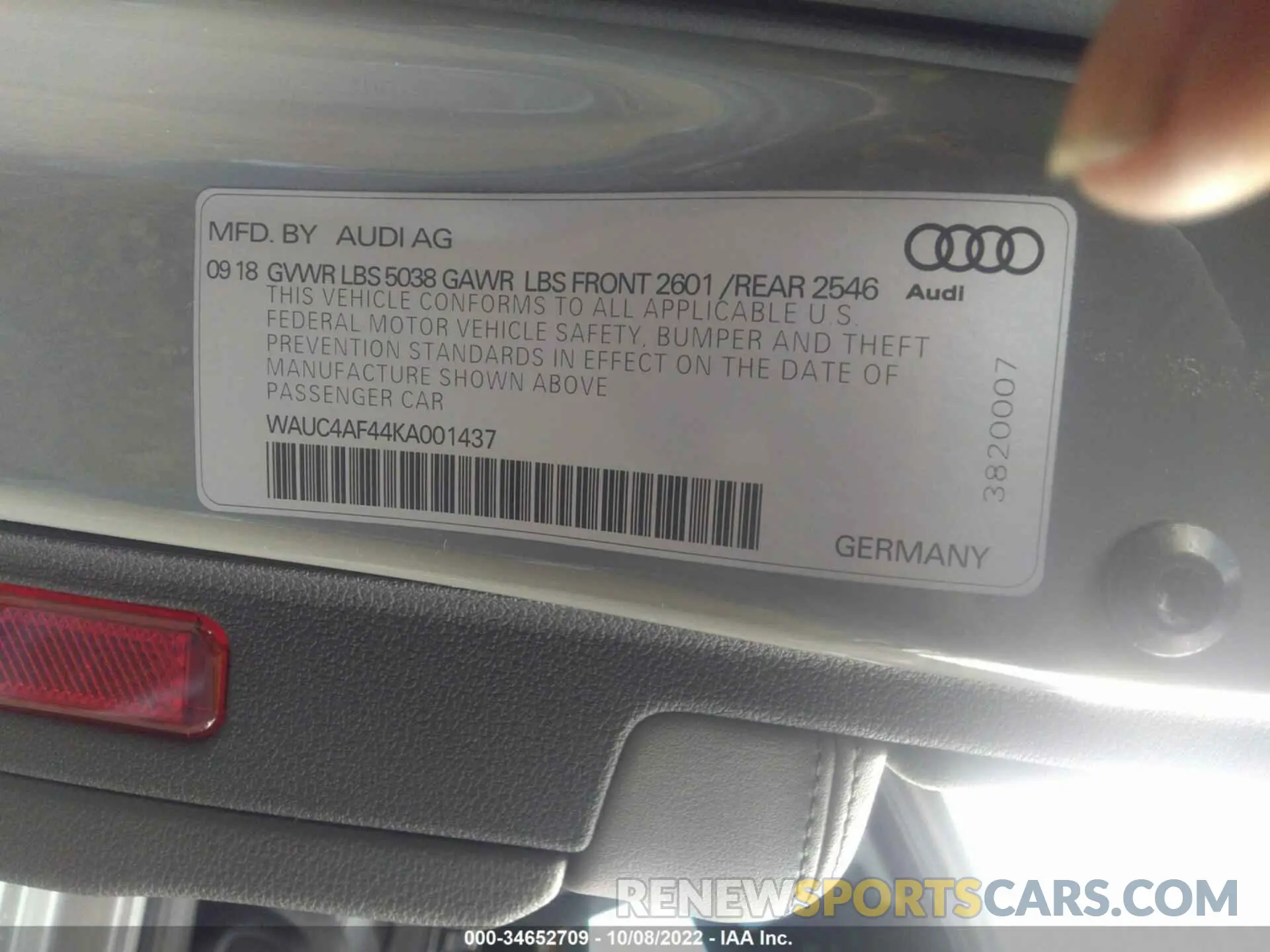 9 fotografías del automóvil dañado WAUC4AF44KA001437 AUDI S4 2019