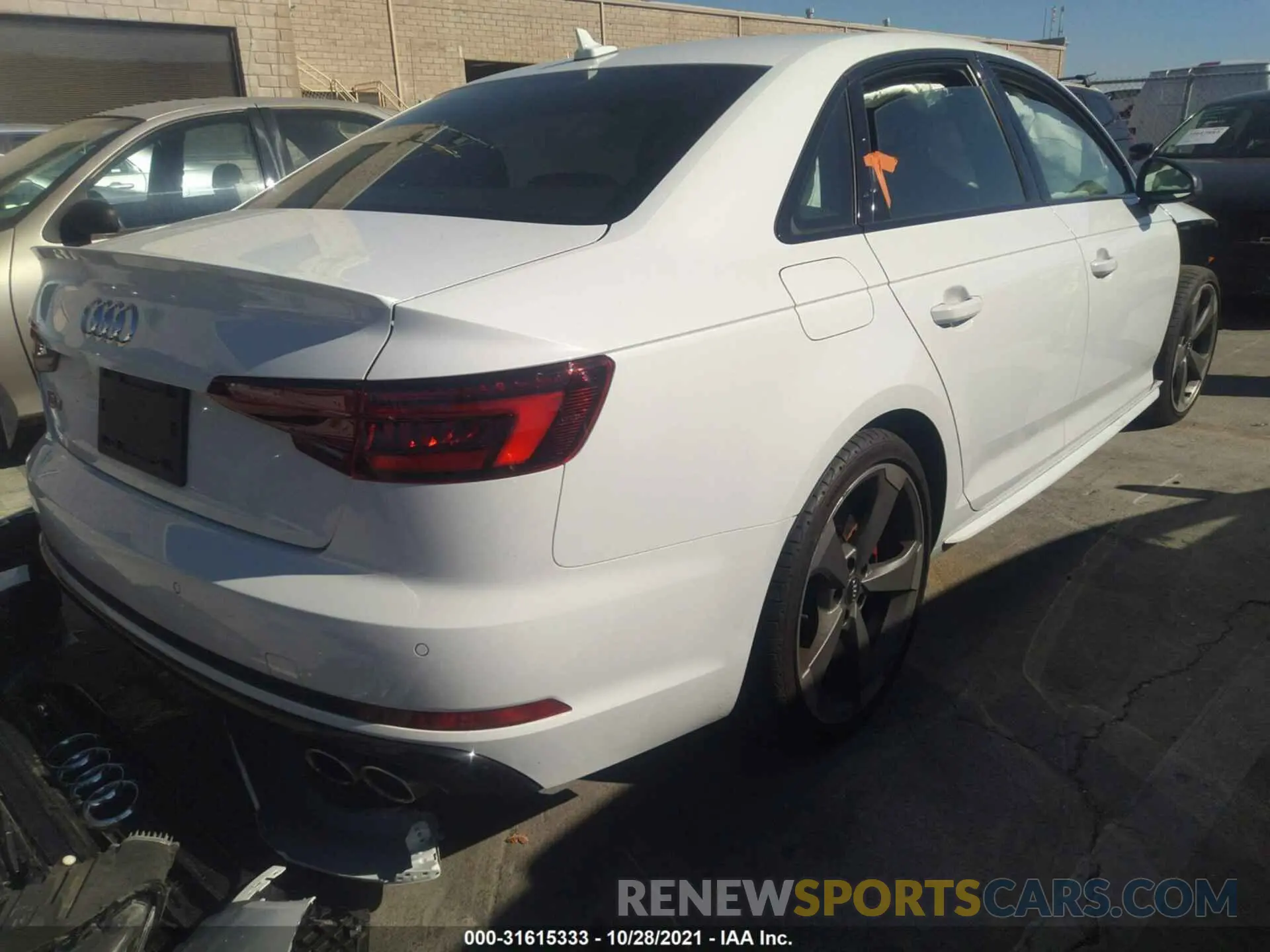 4 fotografías del automóvil dañado WAUC4AF45KA089057 AUDI S4 2019