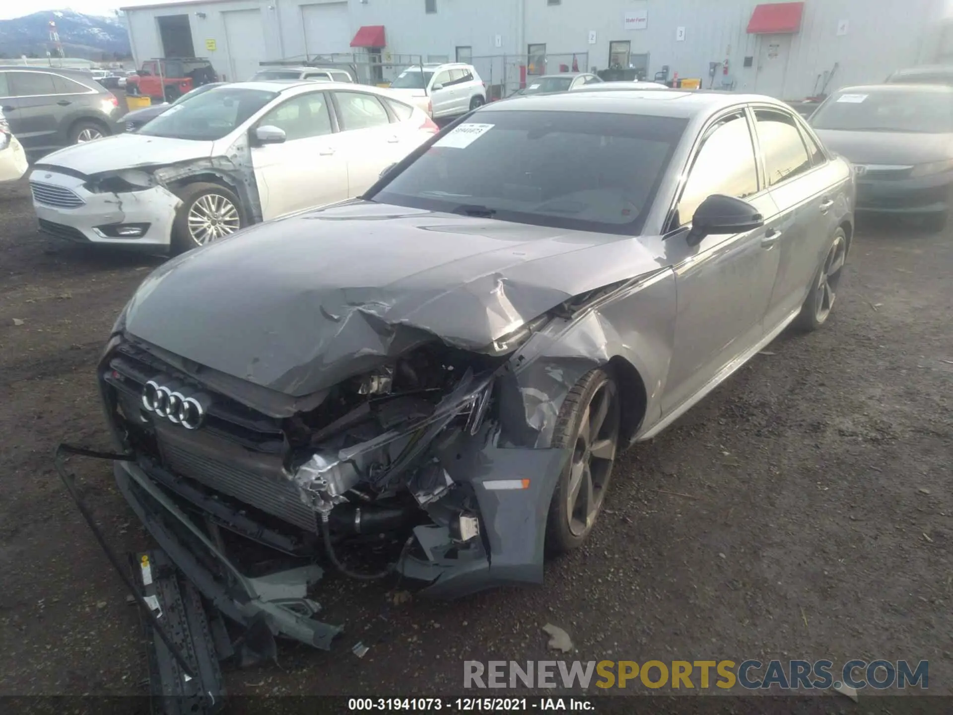 2 fotografías del automóvil dañado WAUC4AF49KA065747 AUDI S4 2019