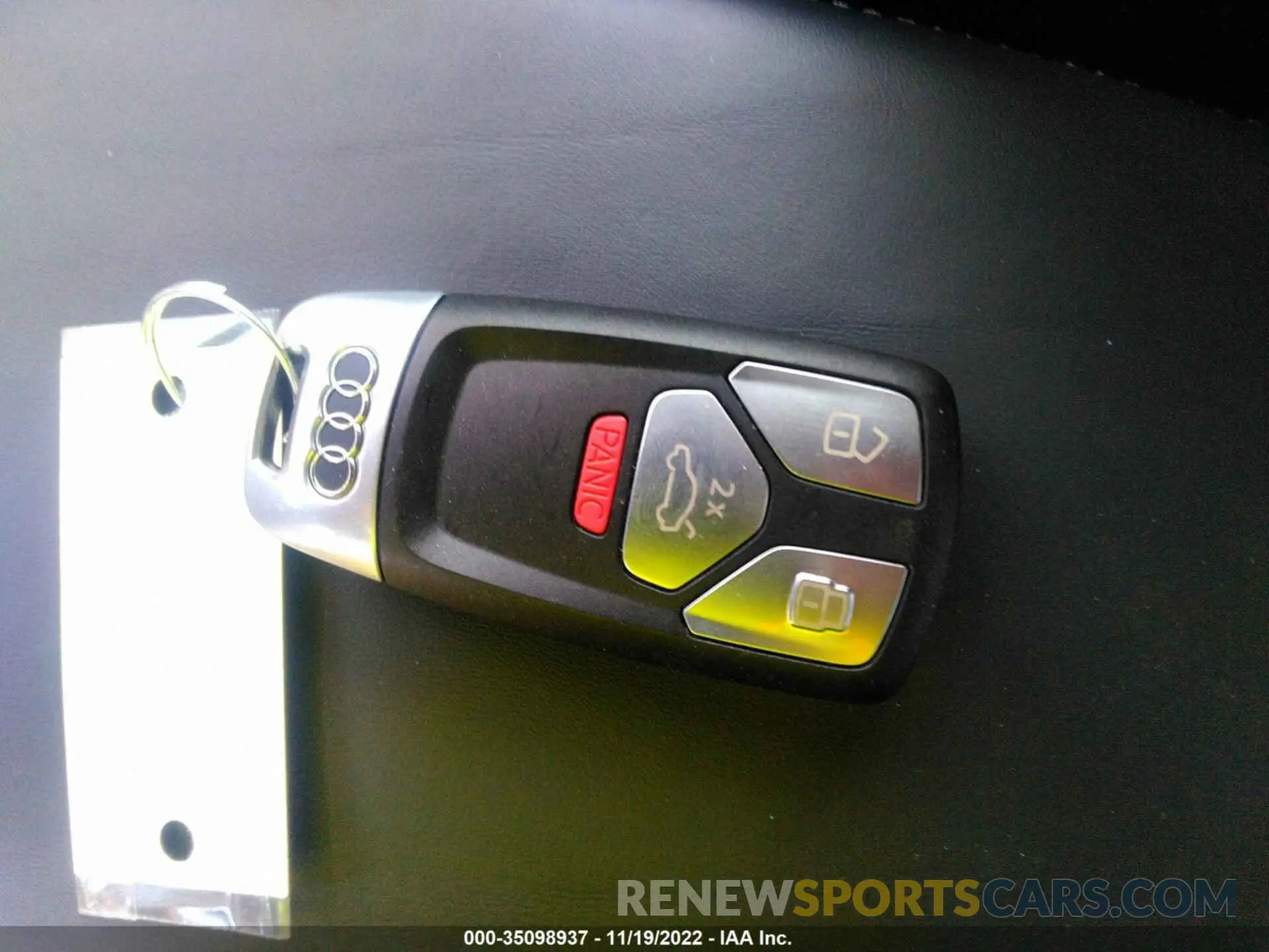 11 fotografías del automóvil dañado WAUC4AF49KA115854 AUDI S4 2019