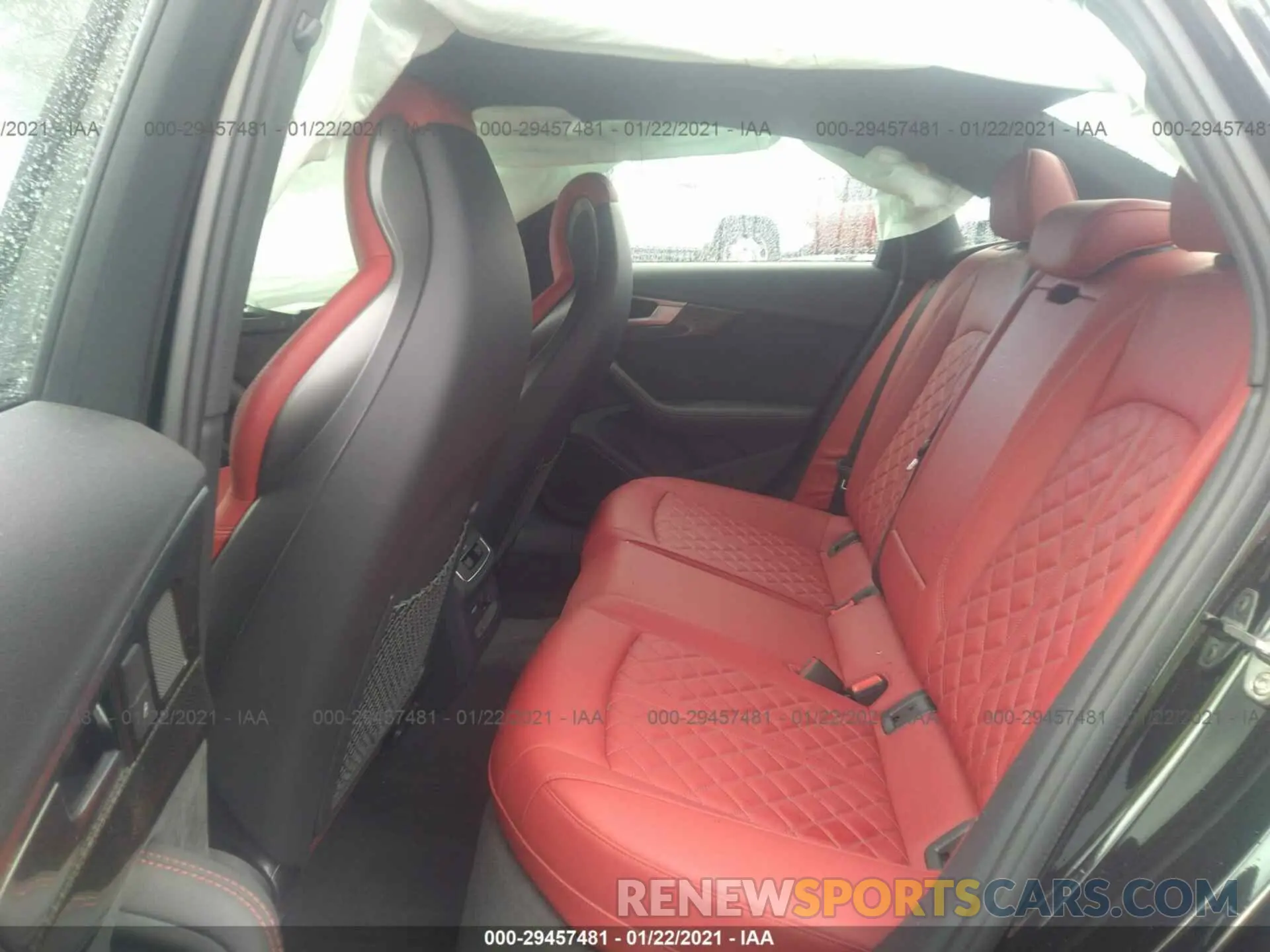8 fotografías del automóvil dañado WAUB4AF40LA059929 AUDI S4 2020