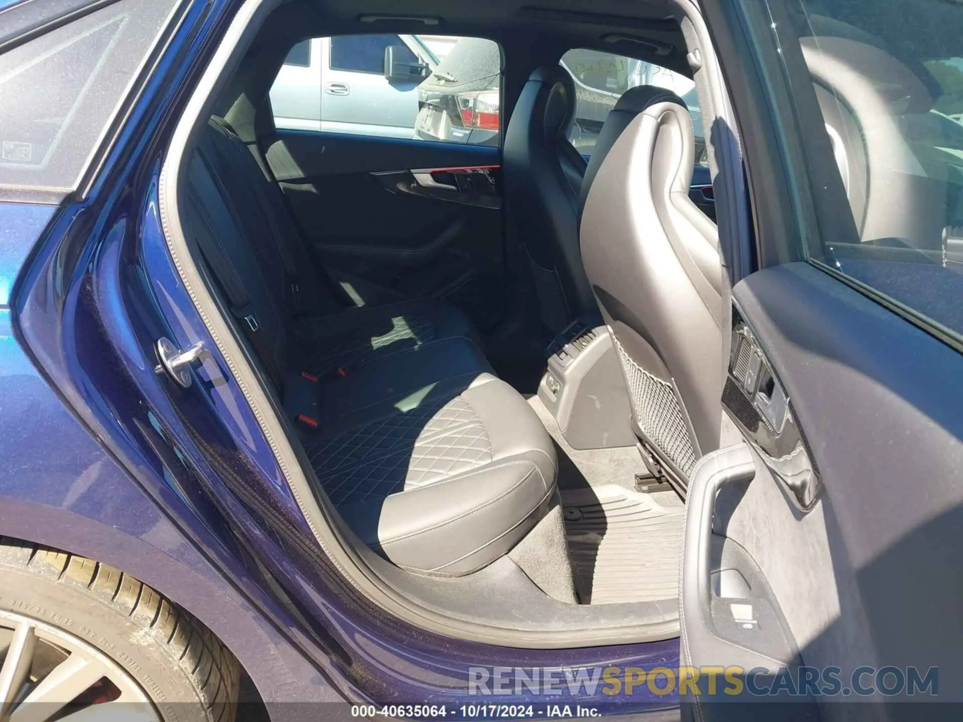 8 fotografías del automóvil dañado WAUC4AF46LA029063 AUDI S4 2020