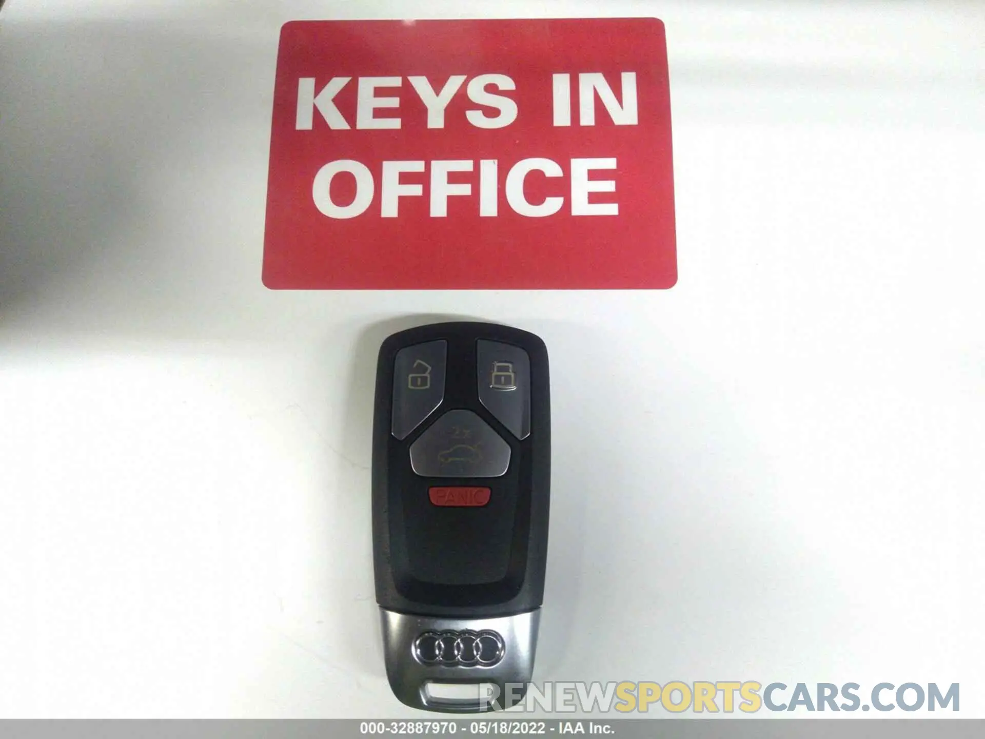 11 fotografías del automóvil dañado WAUB4AF41MA086767 AUDI S4 2021
