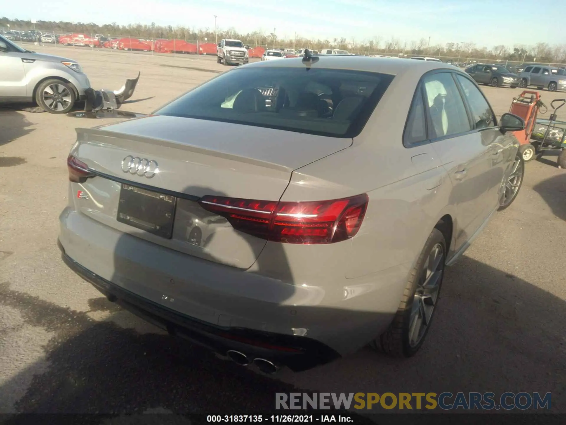 4 fotografías del automóvil dañado WAUB4AF43MA015392 AUDI S4 2021