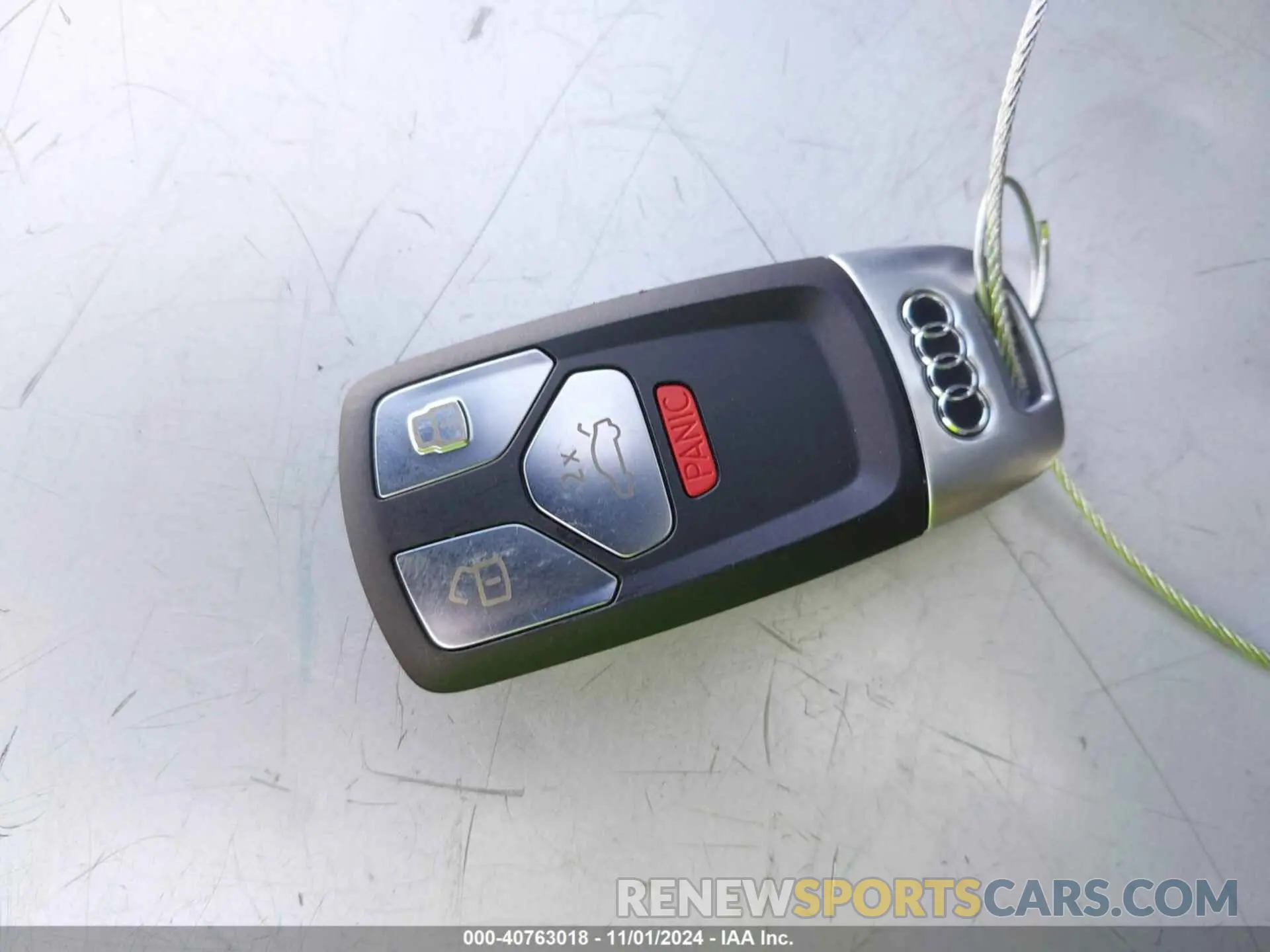 11 fotografías del automóvil dañado WAUB4AF44MA018379 AUDI S4 2021