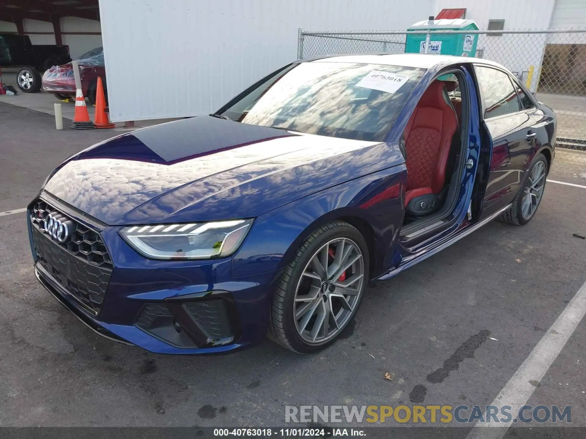 2 fotografías del automóvil dañado WAUB4AF44MA018379 AUDI S4 2021