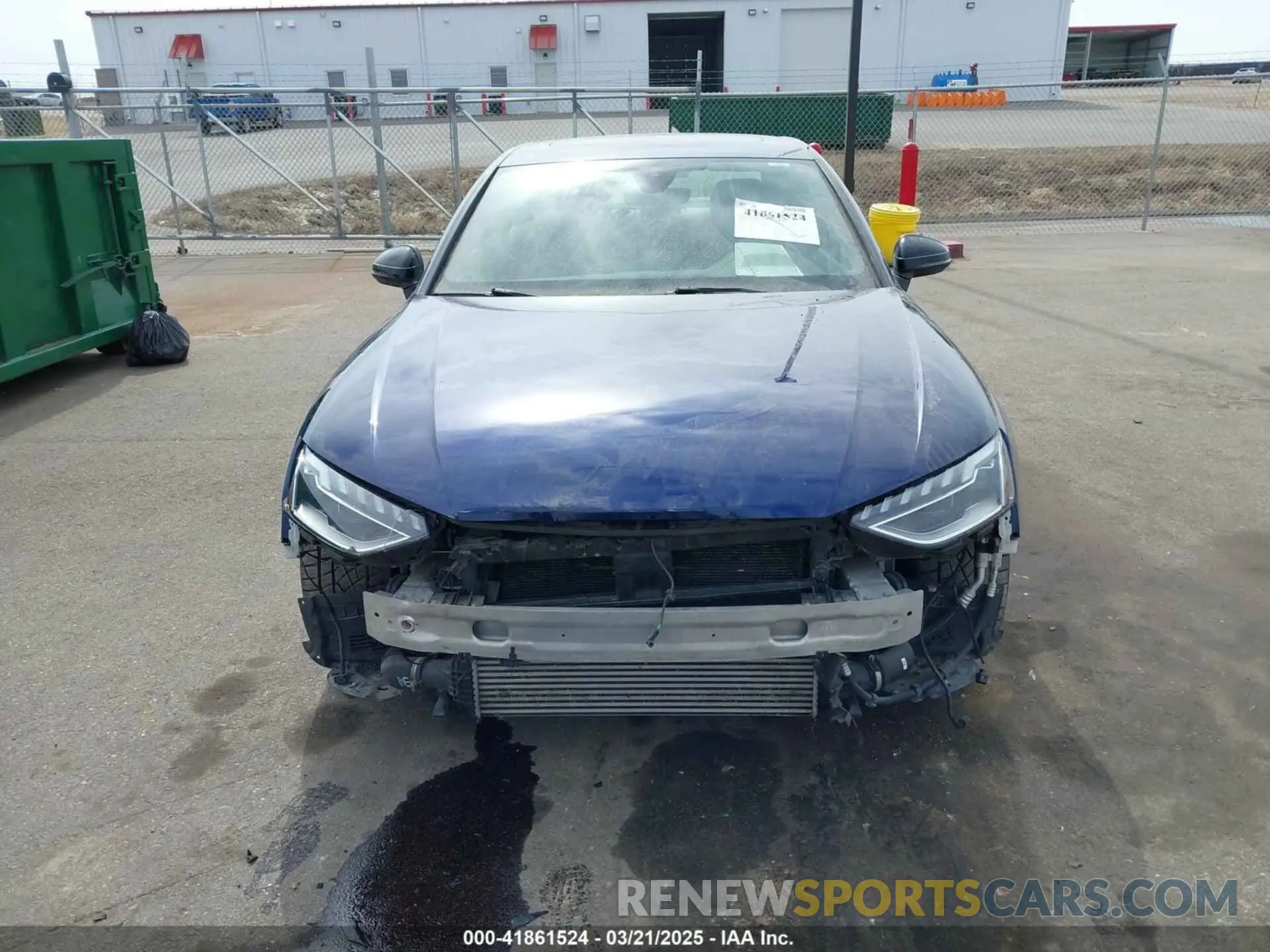 13 fotografías del automóvil dañado WAUB4AF45MA068501 AUDI S4 2021