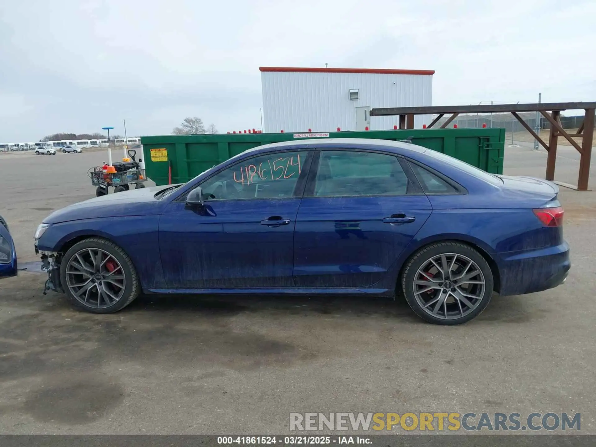15 fotografías del automóvil dañado WAUB4AF45MA068501 AUDI S4 2021