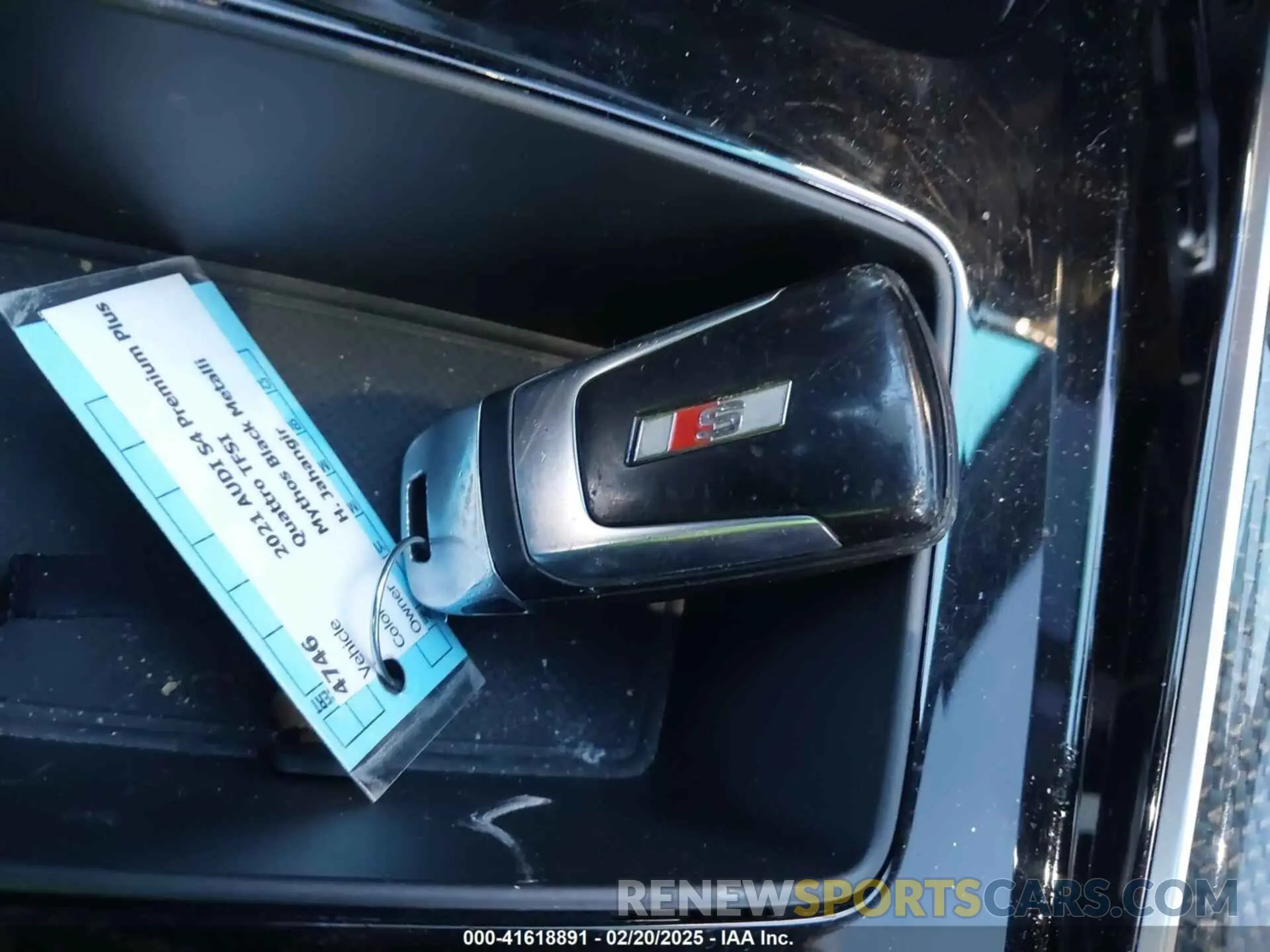 11 fotografías del automóvil dañado WAUB4AF47MA063249 AUDI S4 2021
